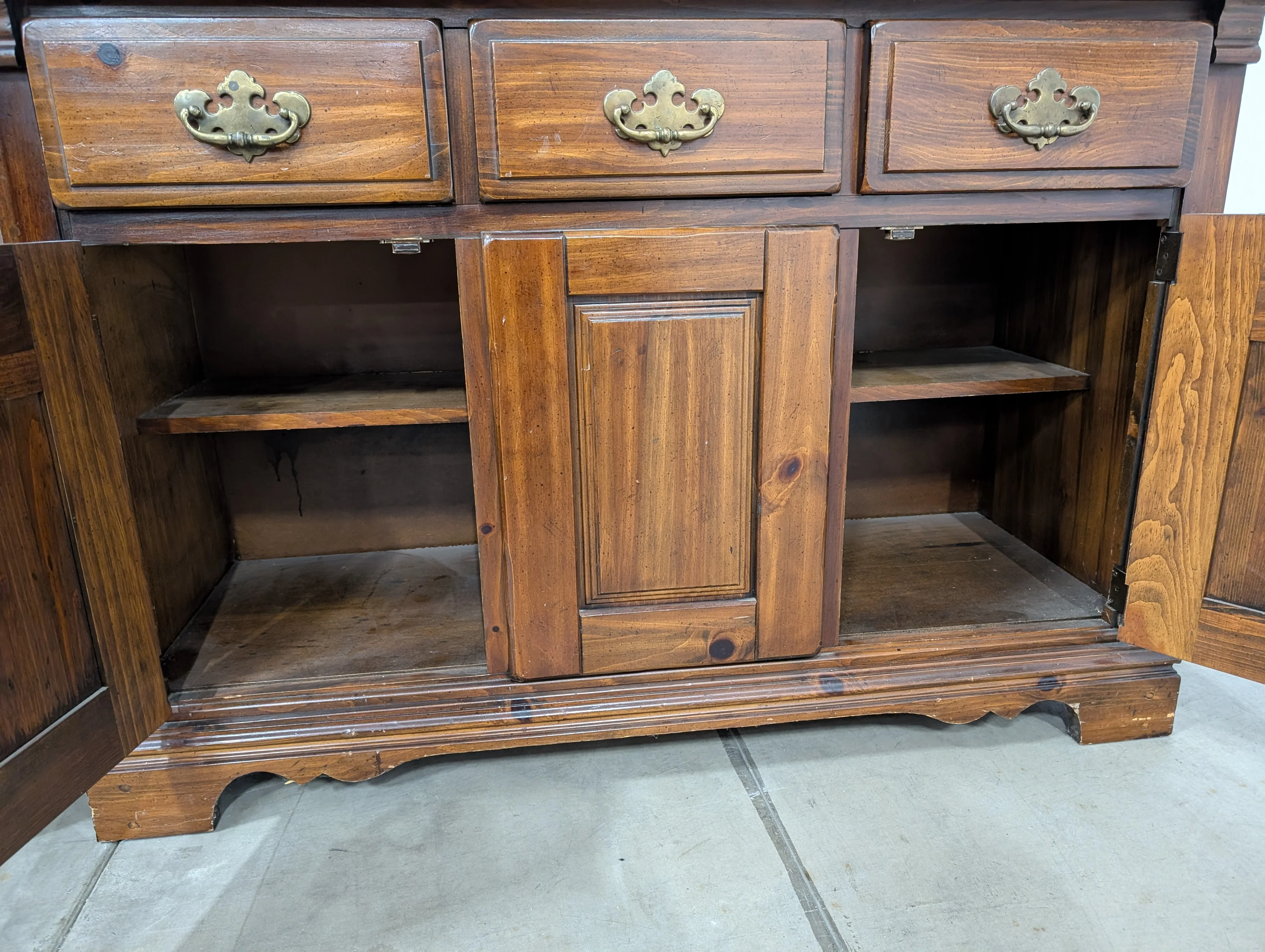 Virginia House Wood Display Hutch Cabinet - Image 6