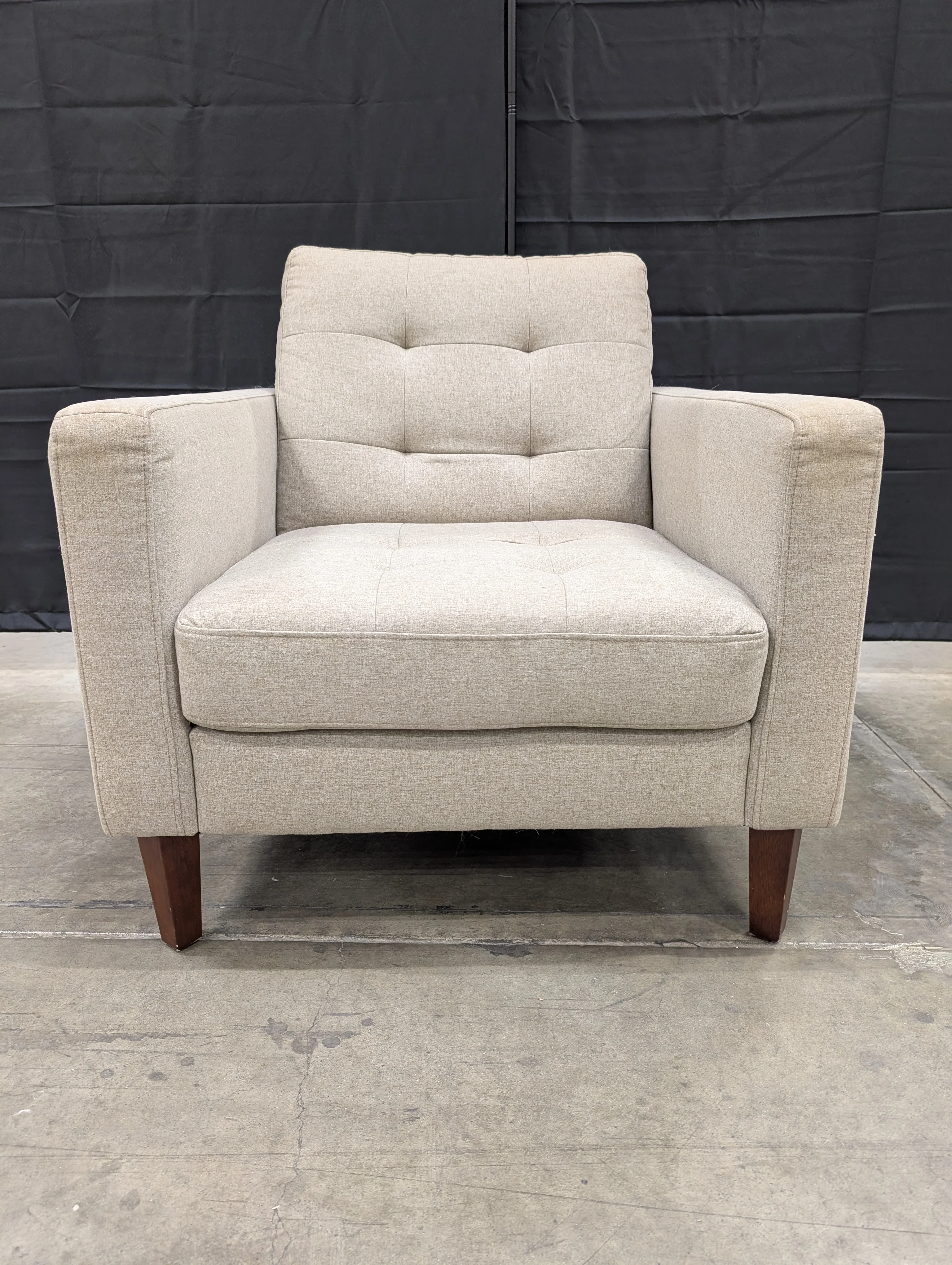 Modern Tufted Fabric Accent Chair - Beige Upholstered Armchair - Image 2