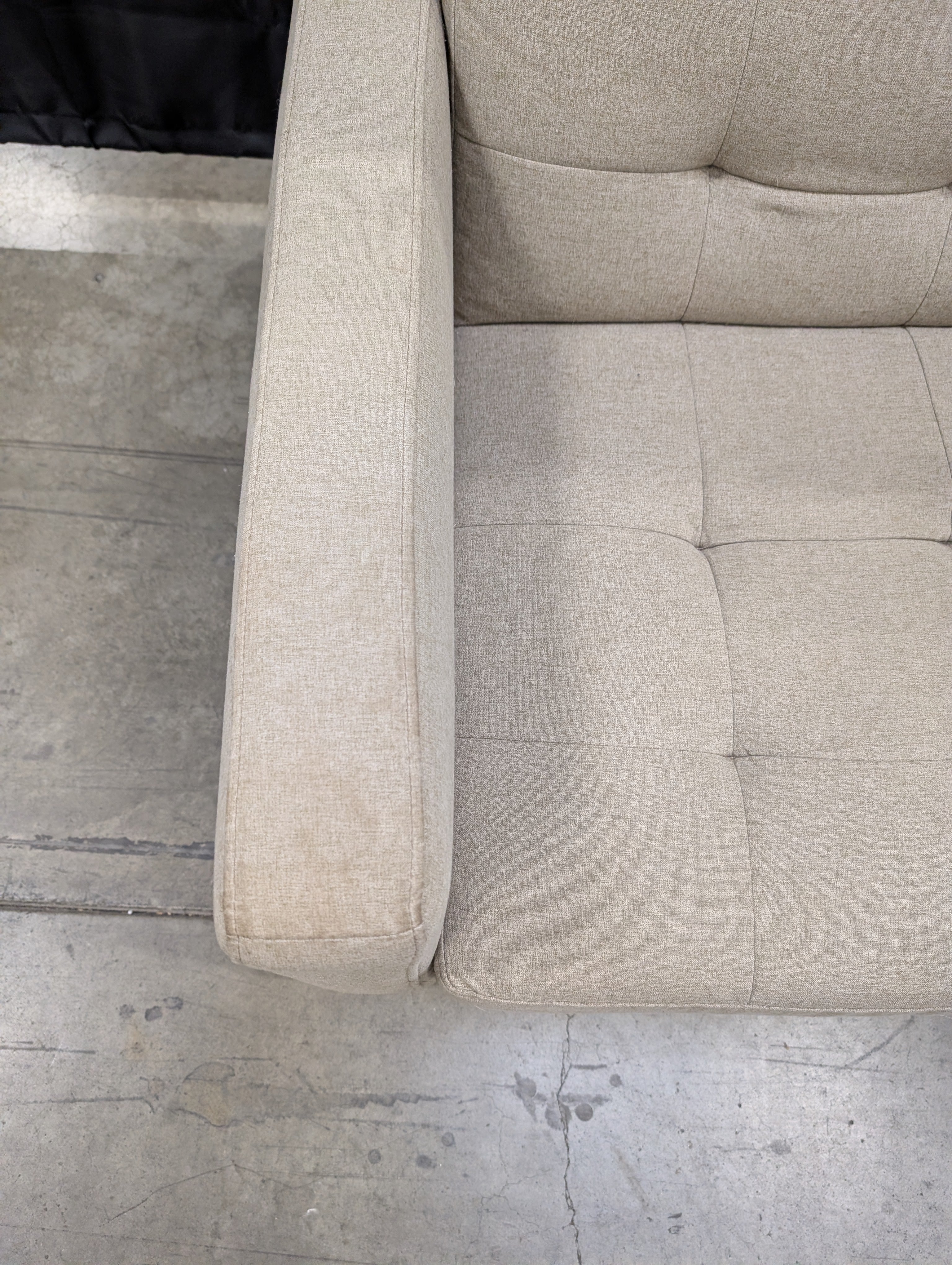 Modern Tufted Fabric Accent Chair - Beige Upholstered Armchair - Image 4