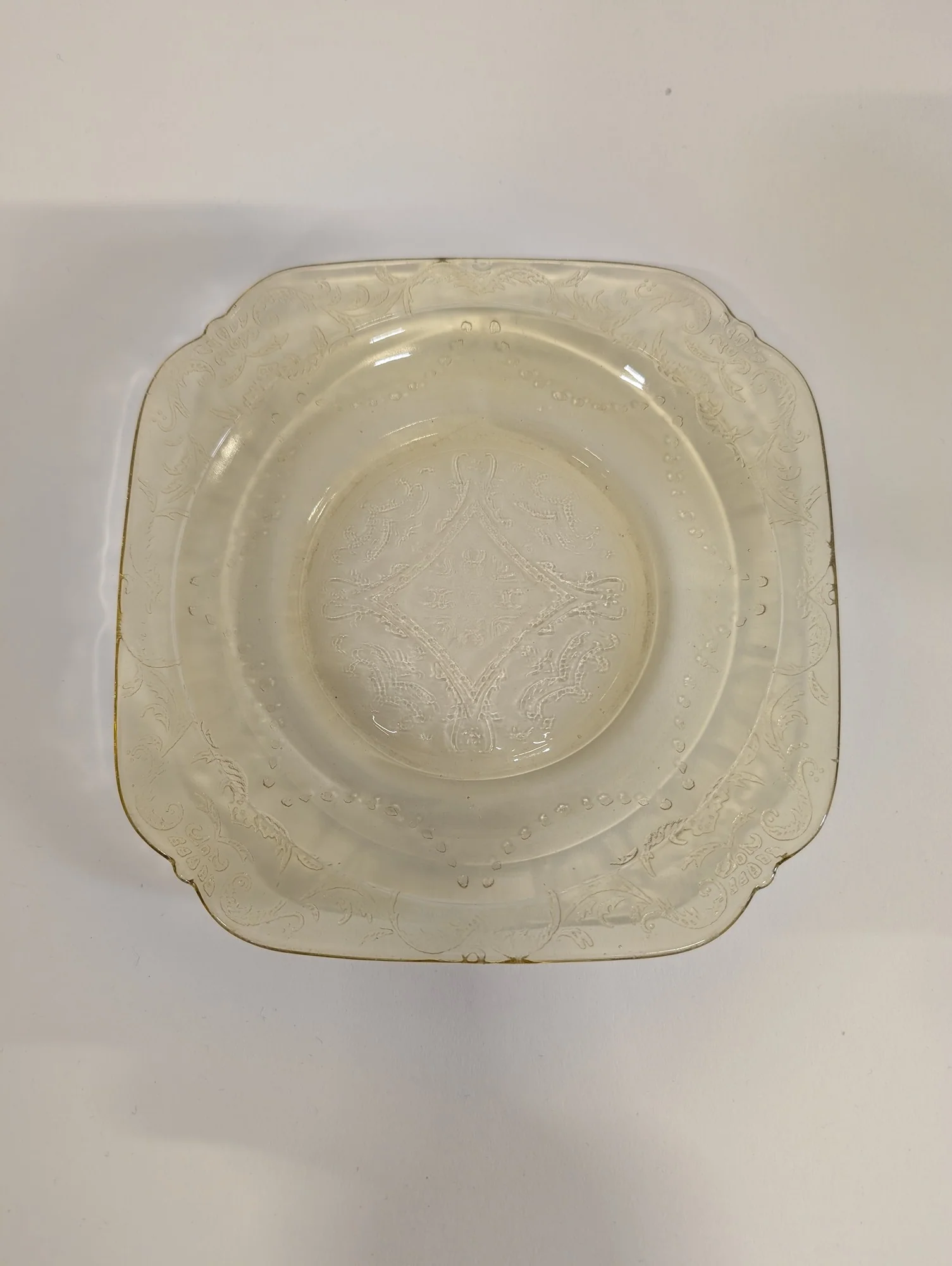 Vintage Yellow Depression Glass Square Plate - Image 3