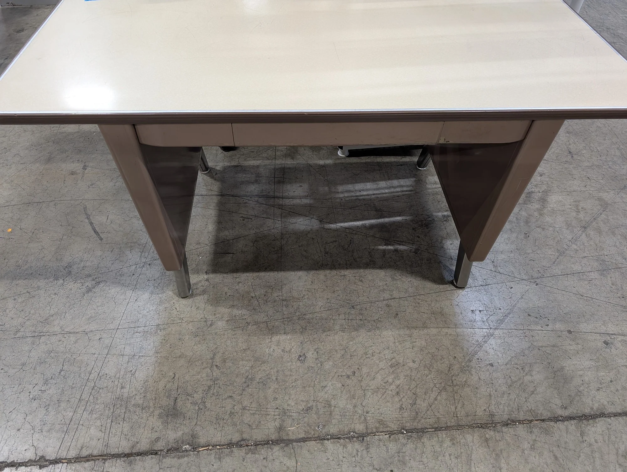 Sturdy Industrial Style Office Desk with Laminate Top - Image 2