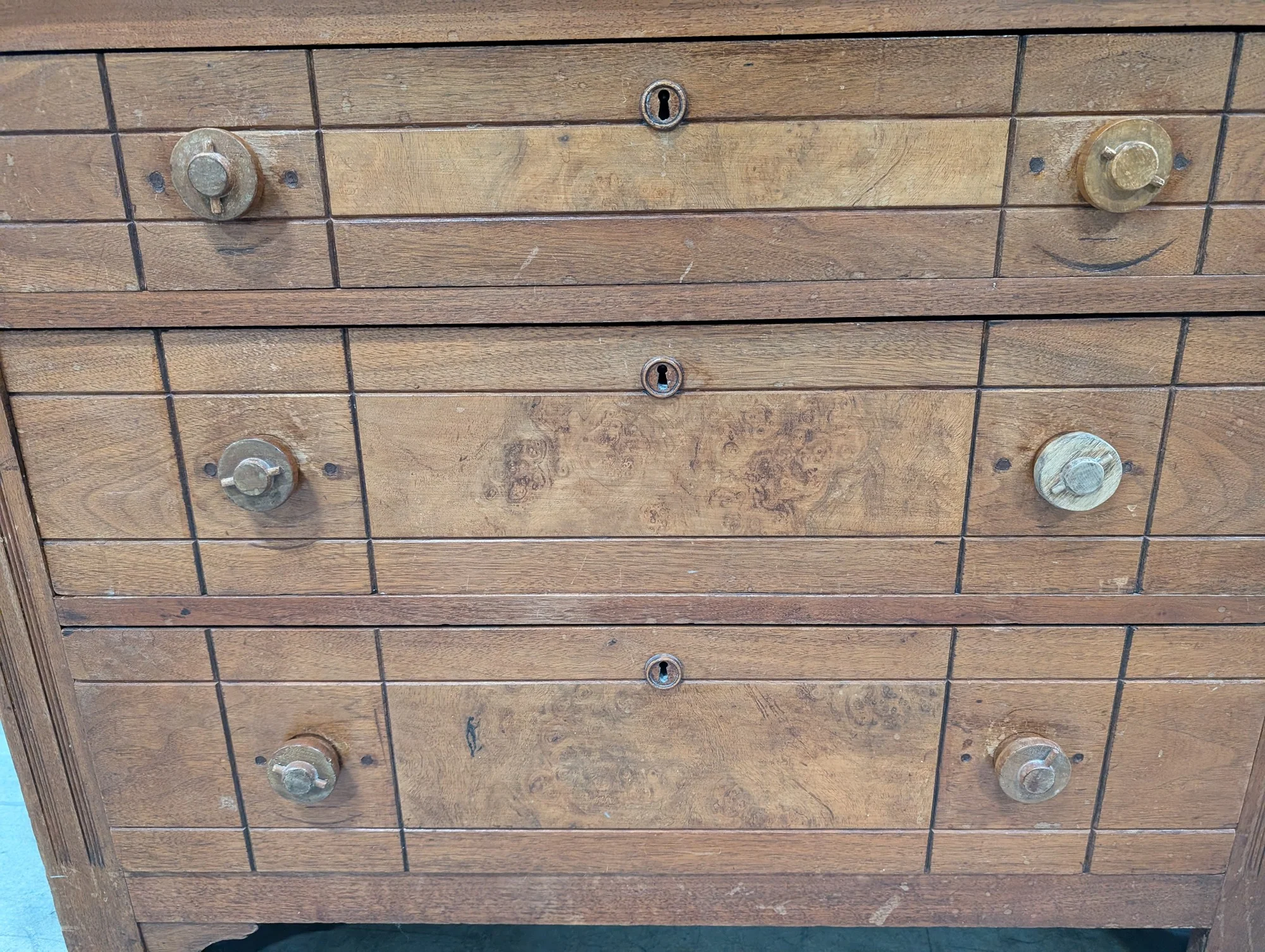 Vintage Wood Dresser with Marble Top and Multiple Drawers - Image 4