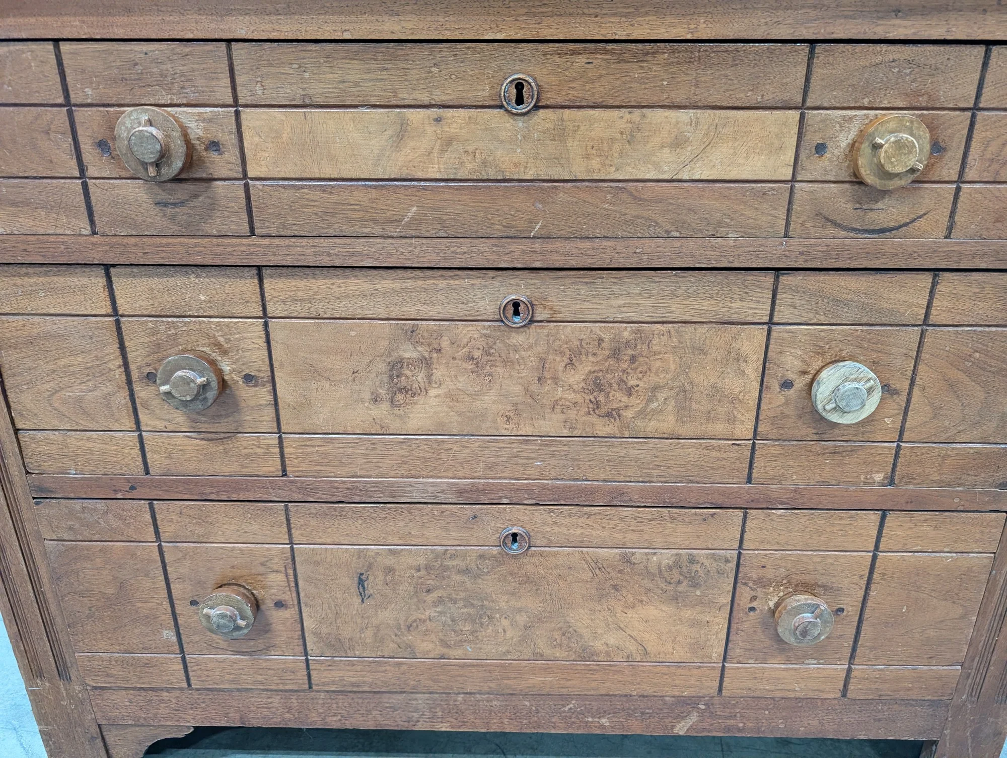 Vintage Wood Dresser with Marble Top and Multiple Drawers - Image 5