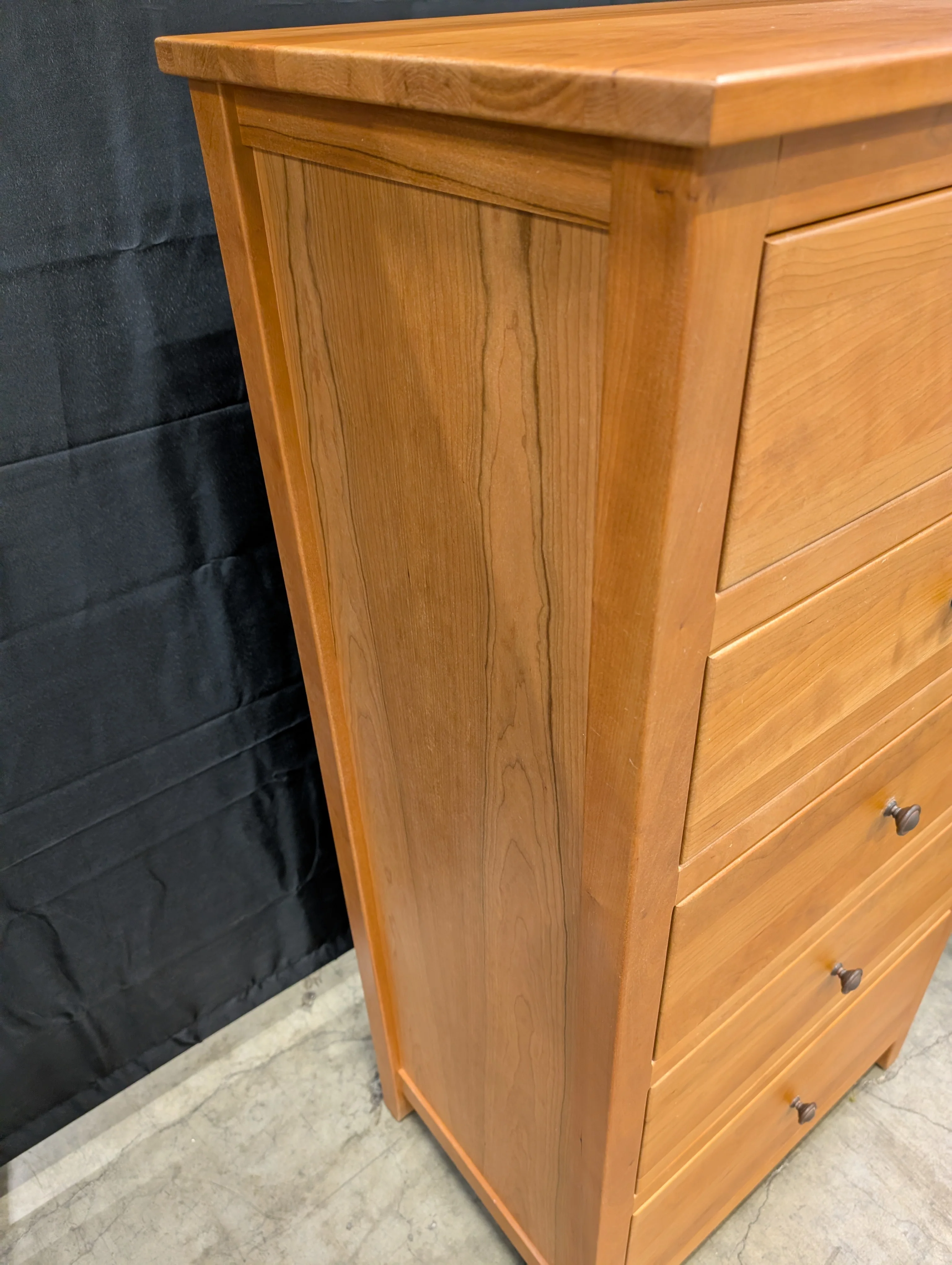 Classic Cherry Wood 5-Drawer Tall Chest - Very Good Condition Storage - Image 6