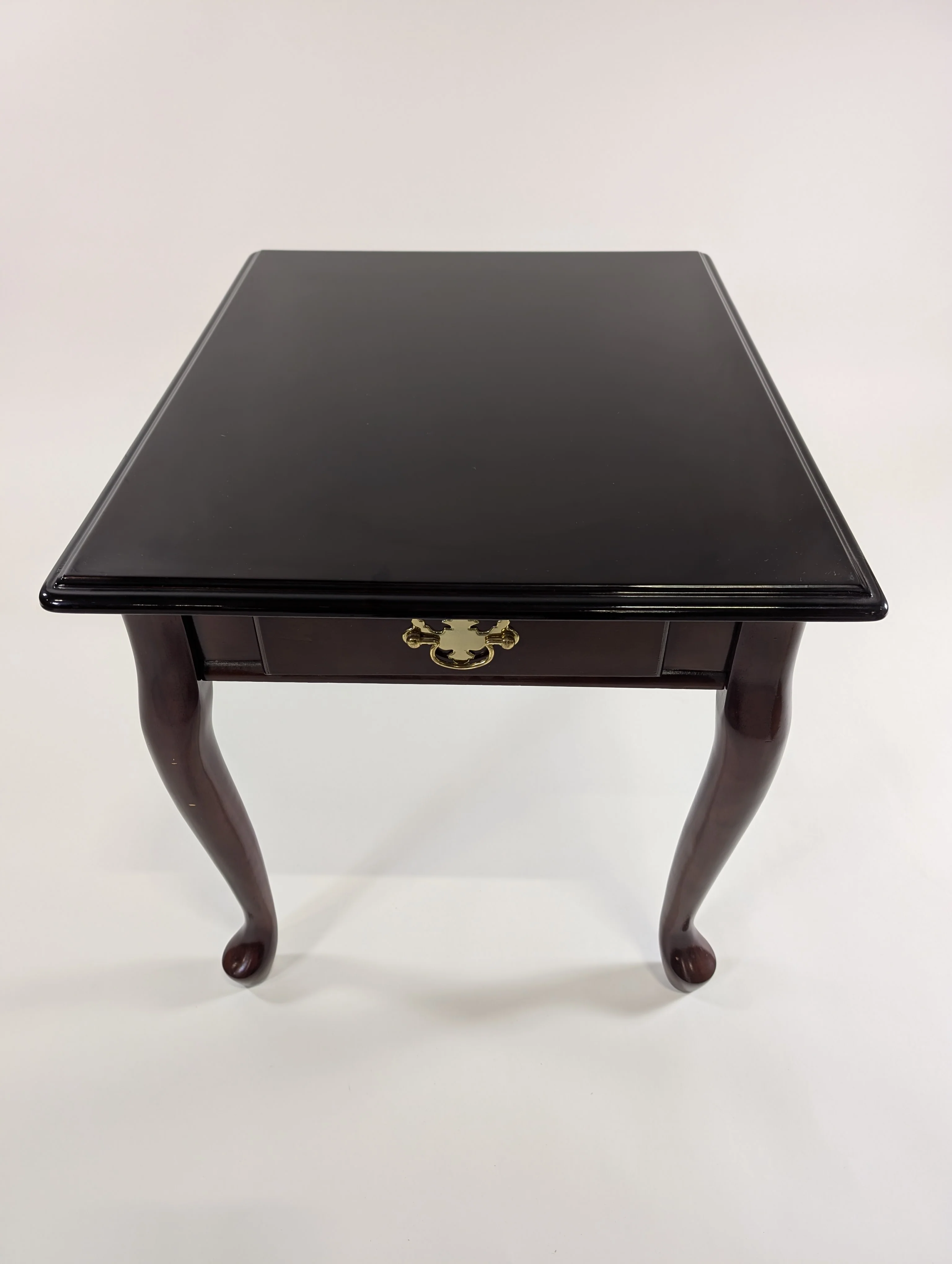 Traditional Dark Wood Side Table - Image 3