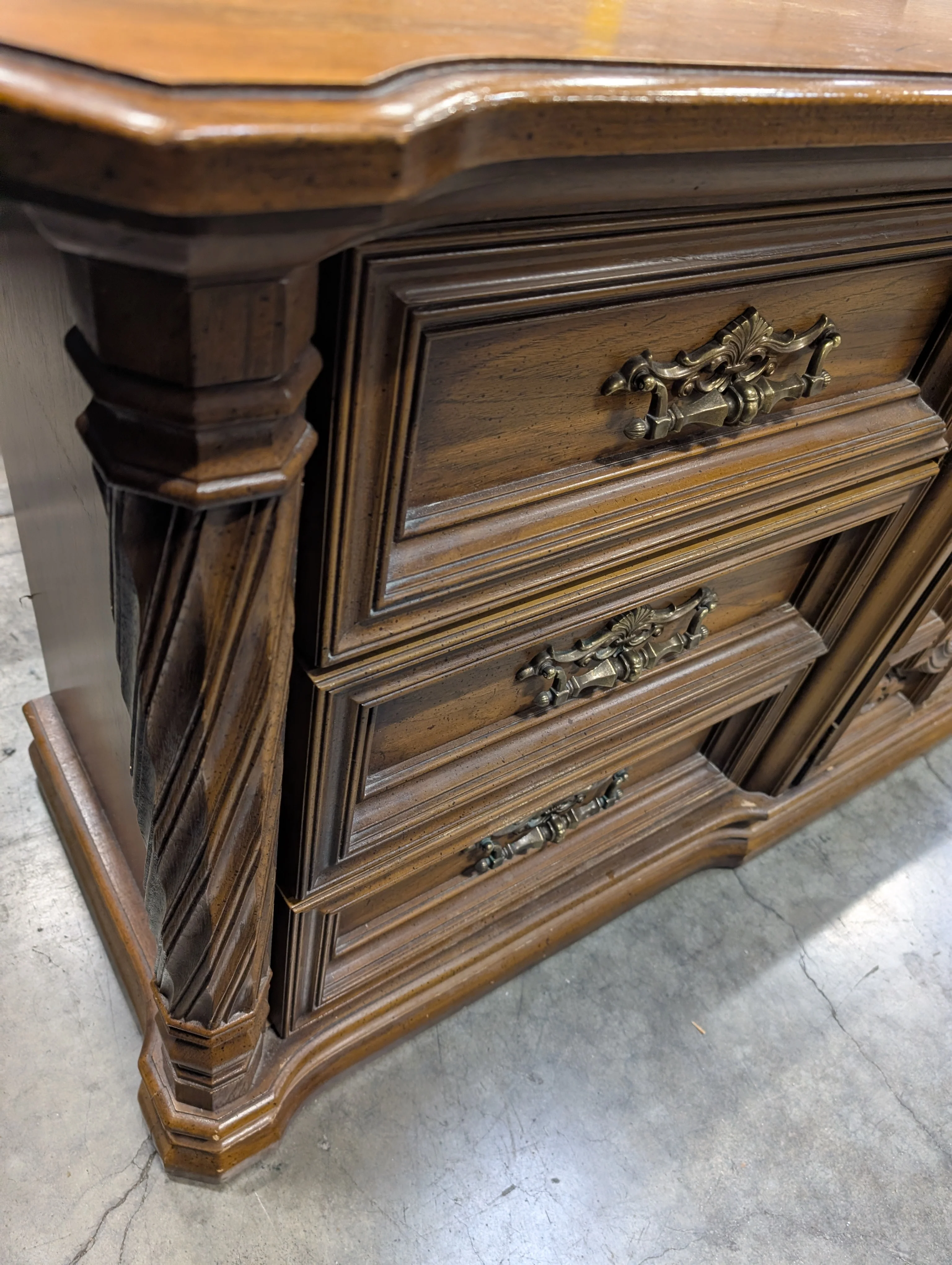 Ornate Traditional Dark Wood Dresser with Nine Drawers and Two Carved Mirrors - Image 10