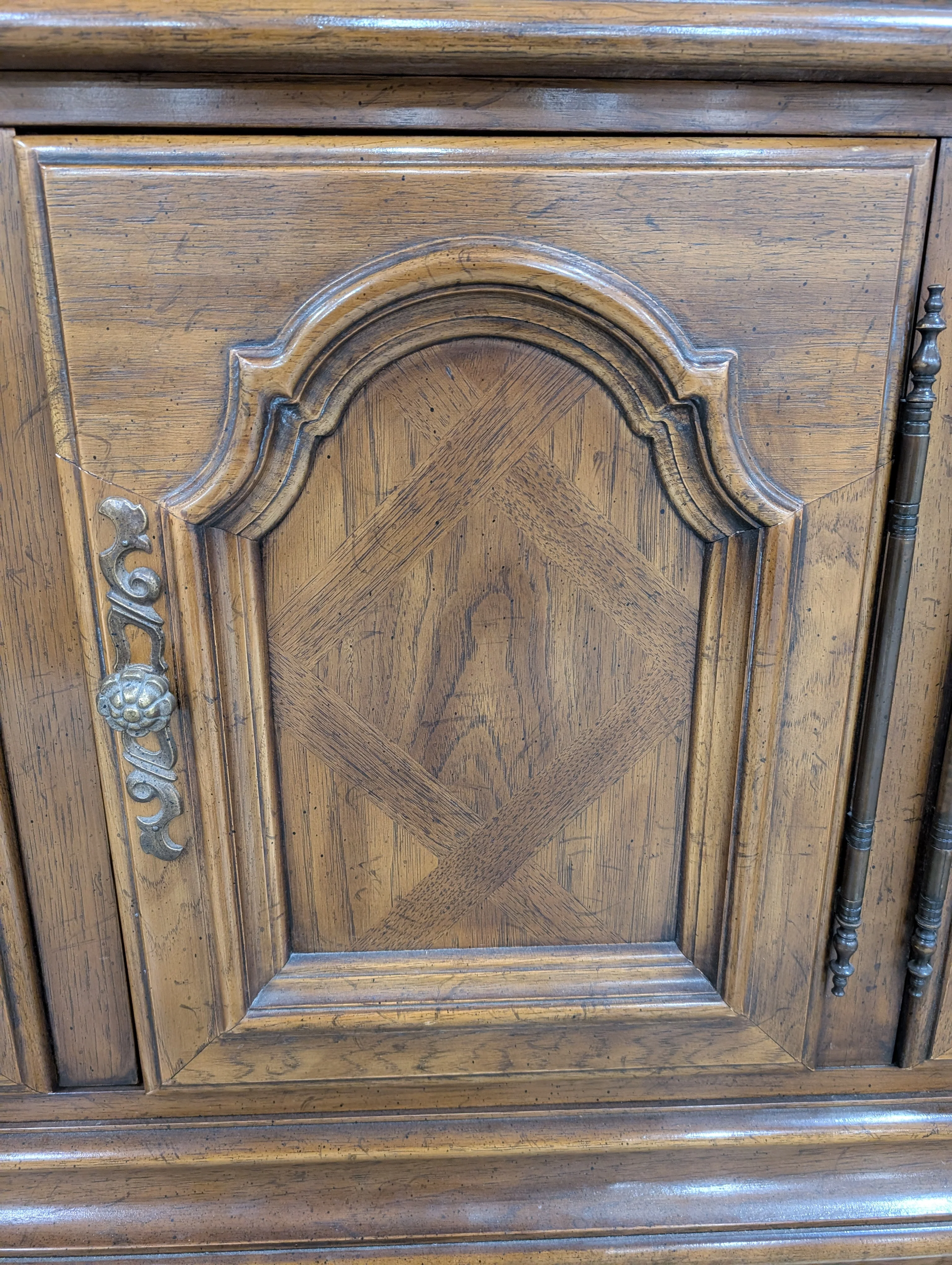 Drexel Touraine II Pecan French Country China Display Cabinet. - Image 15