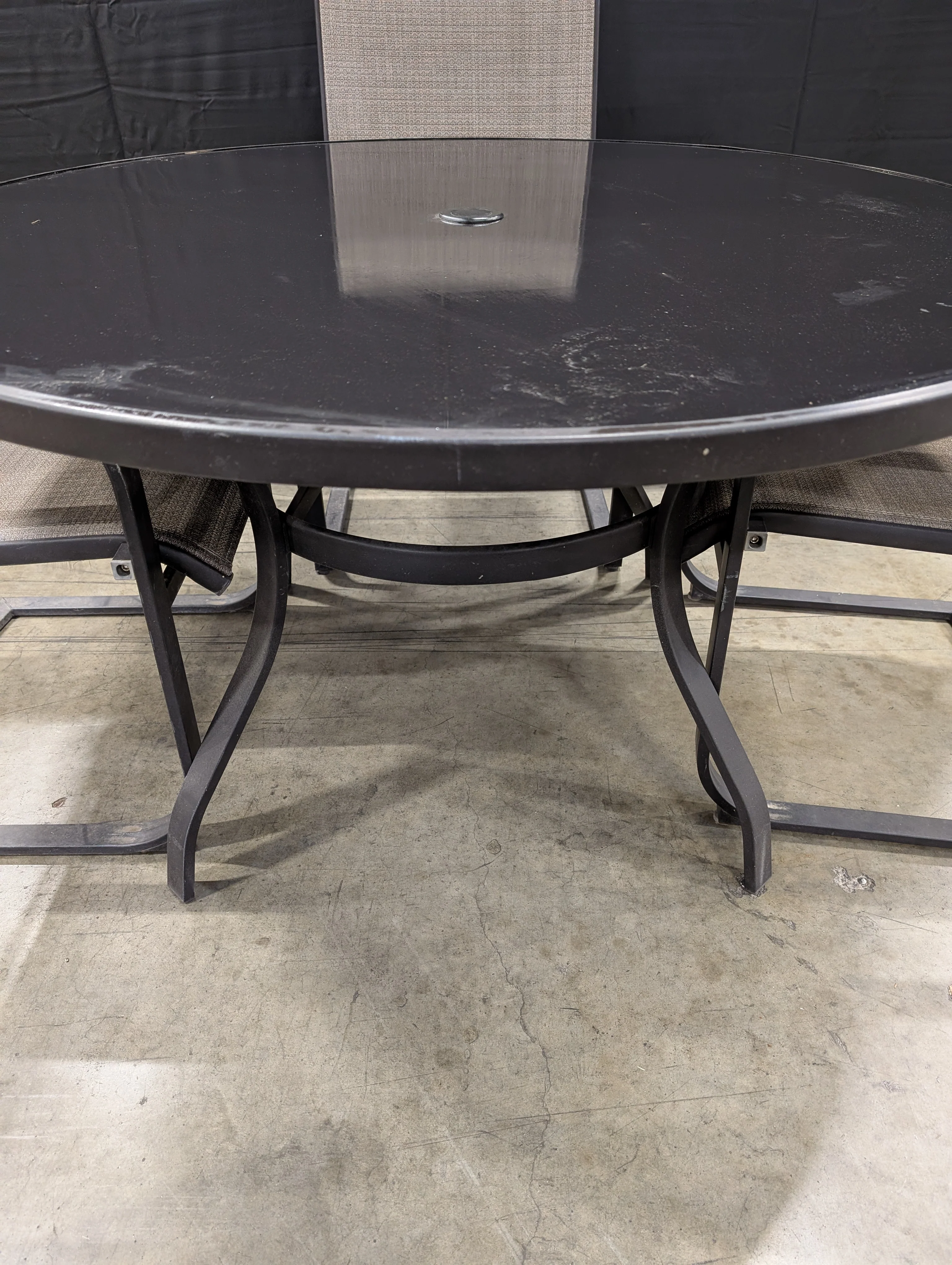 Modern Outdoor Patio Dining Set with Glass Top Table and Sling Chairs - Image 4