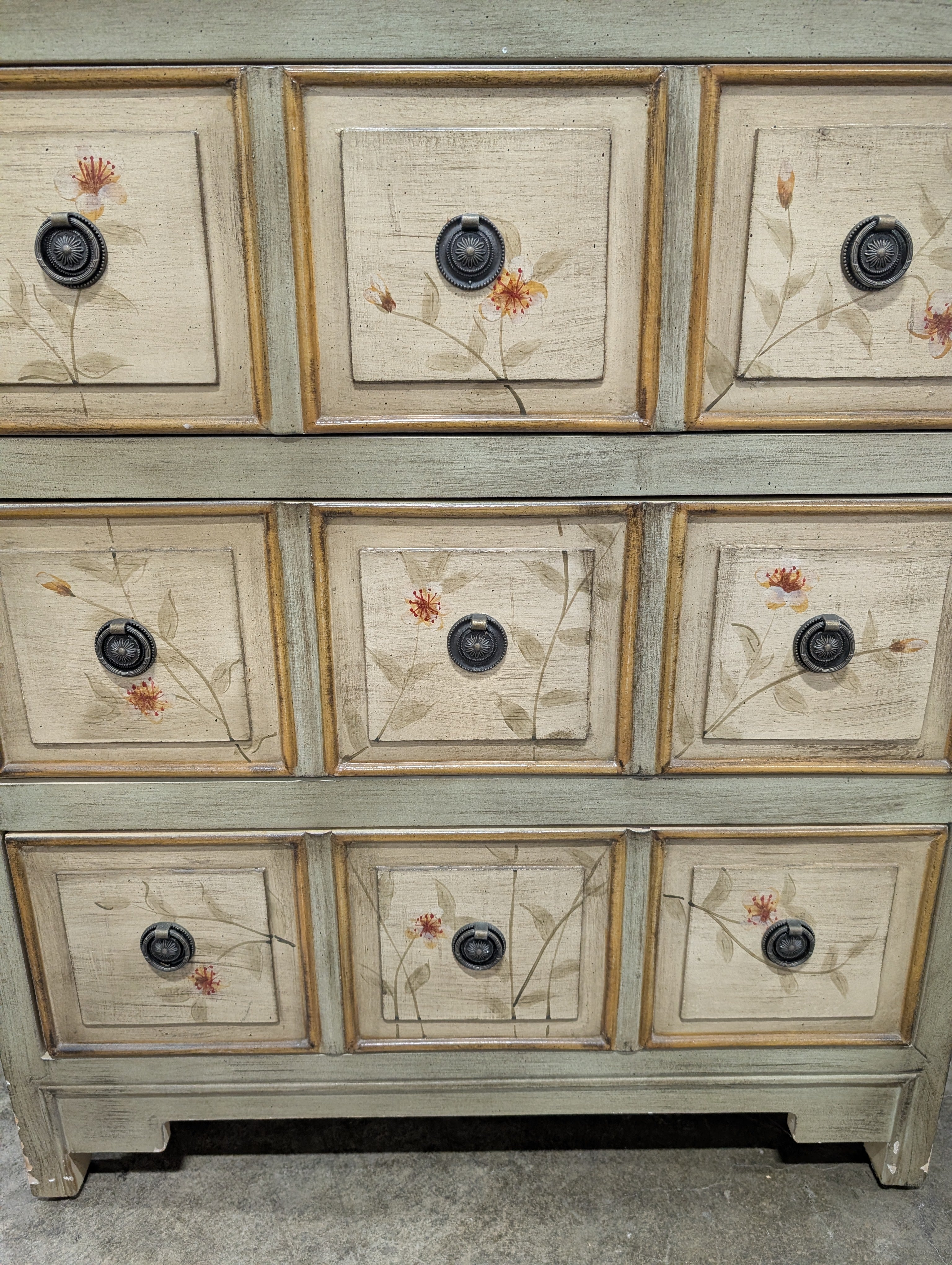 Apothecary Style Three Drawer Accent Chest - Image 4