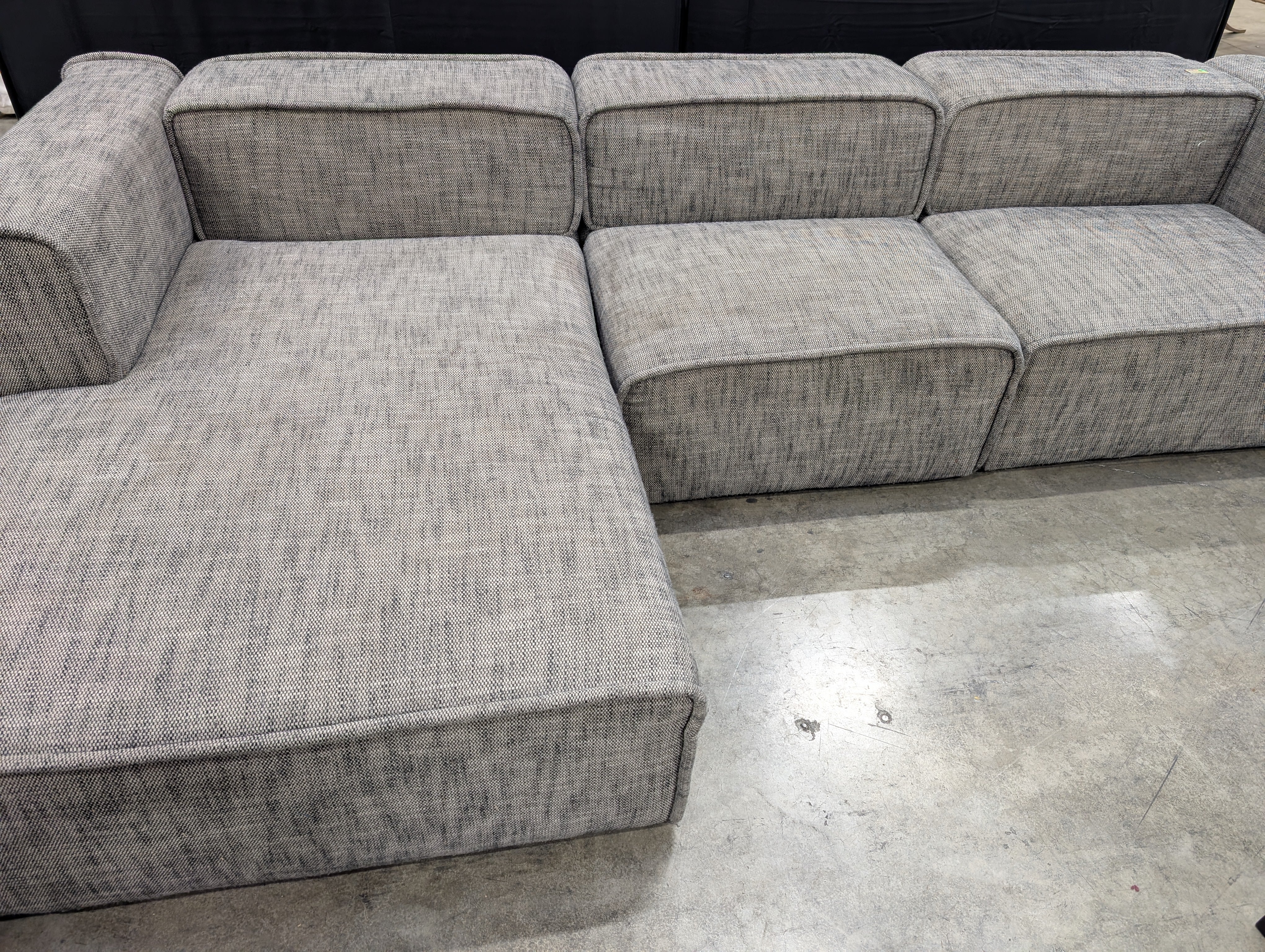 Contemporary Grey Fabric Modular Sectional Sofa - Image 2