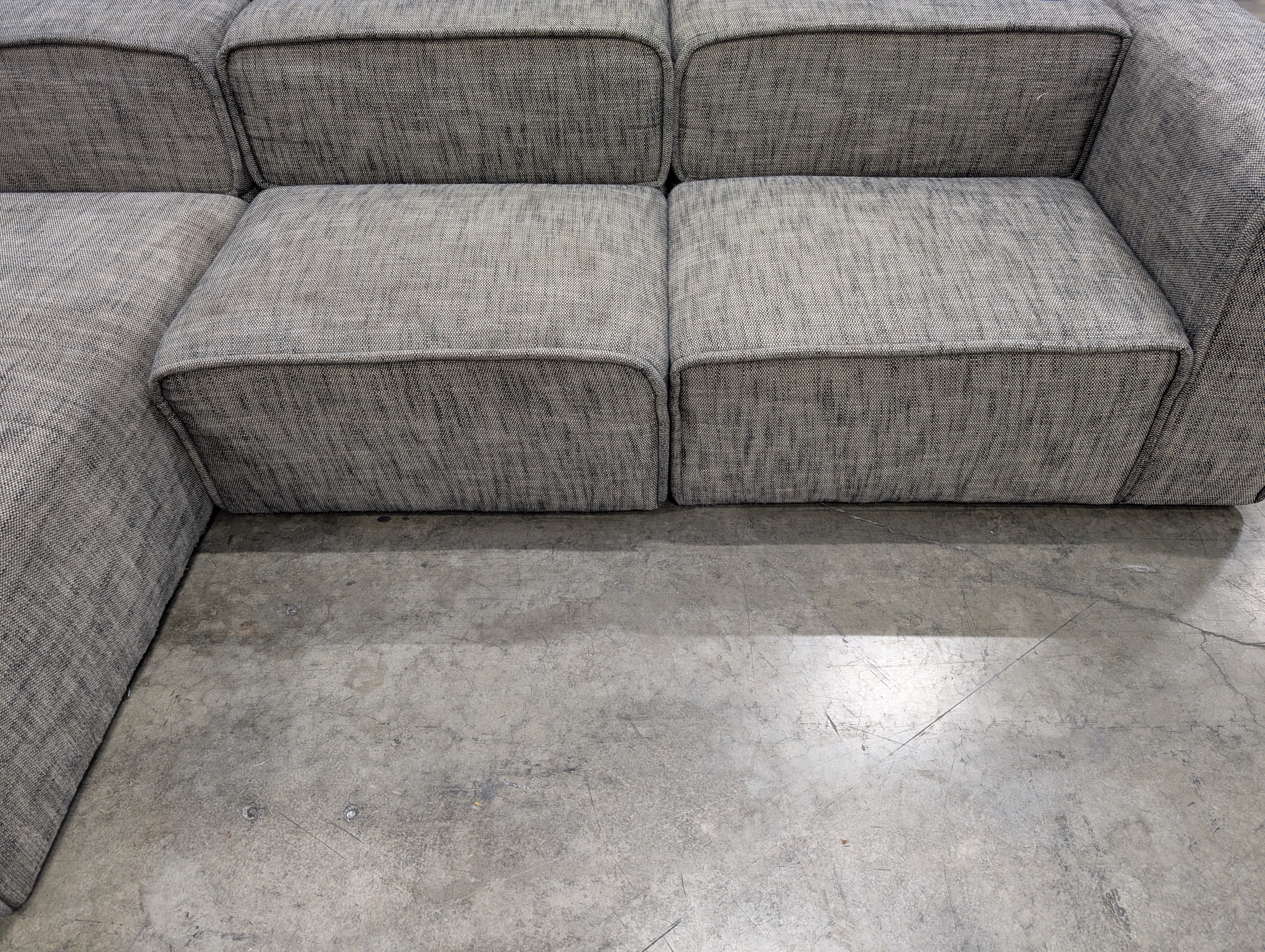 Contemporary Grey Fabric Modular Sectional Sofa - Image 3