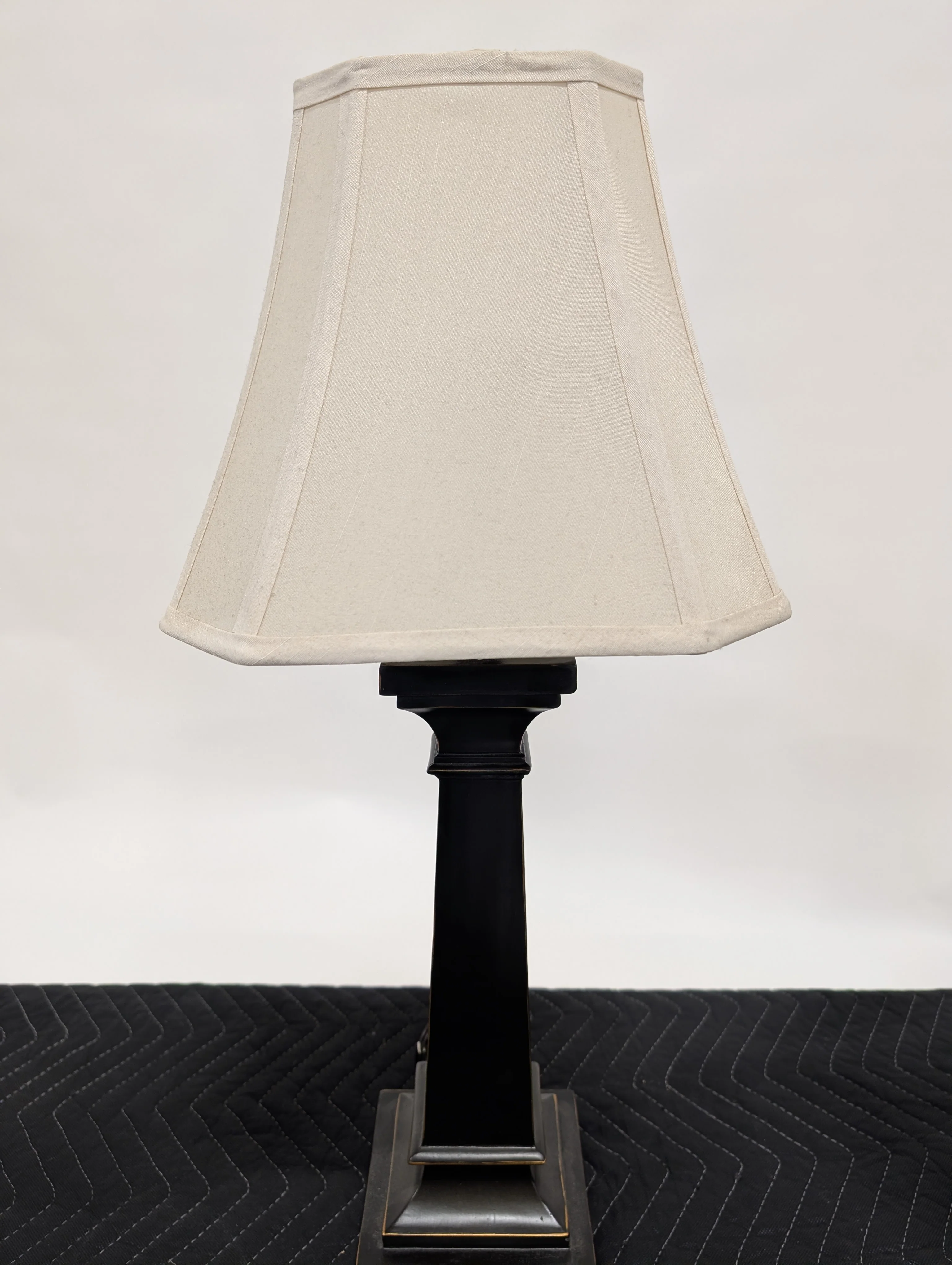 Traditional Dark Metal Table Lamp with Octagonal Fabric Shade - Image 2