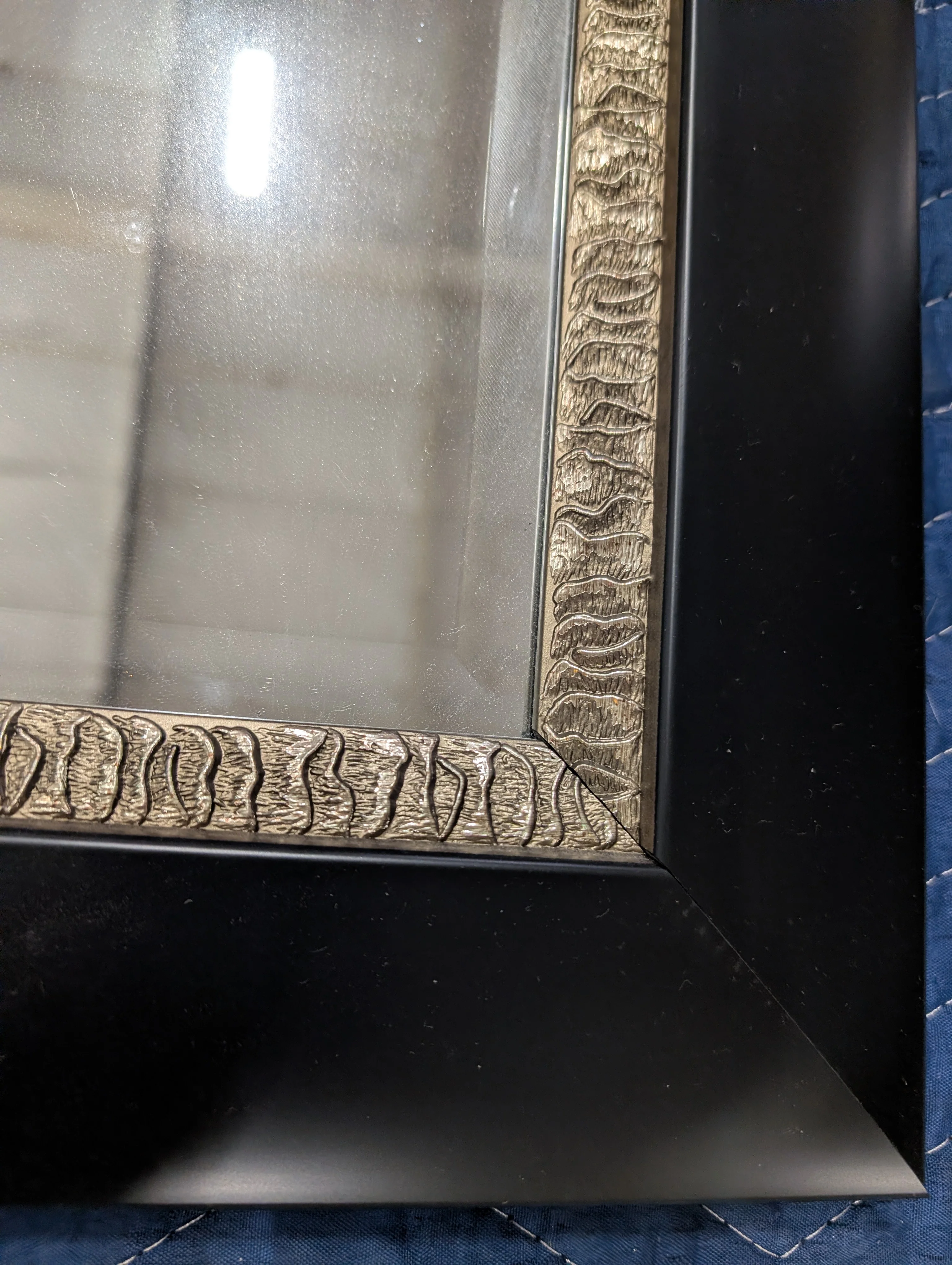 Classic Rectangular Wall Mirror with Black and Gold Frame - Image 3