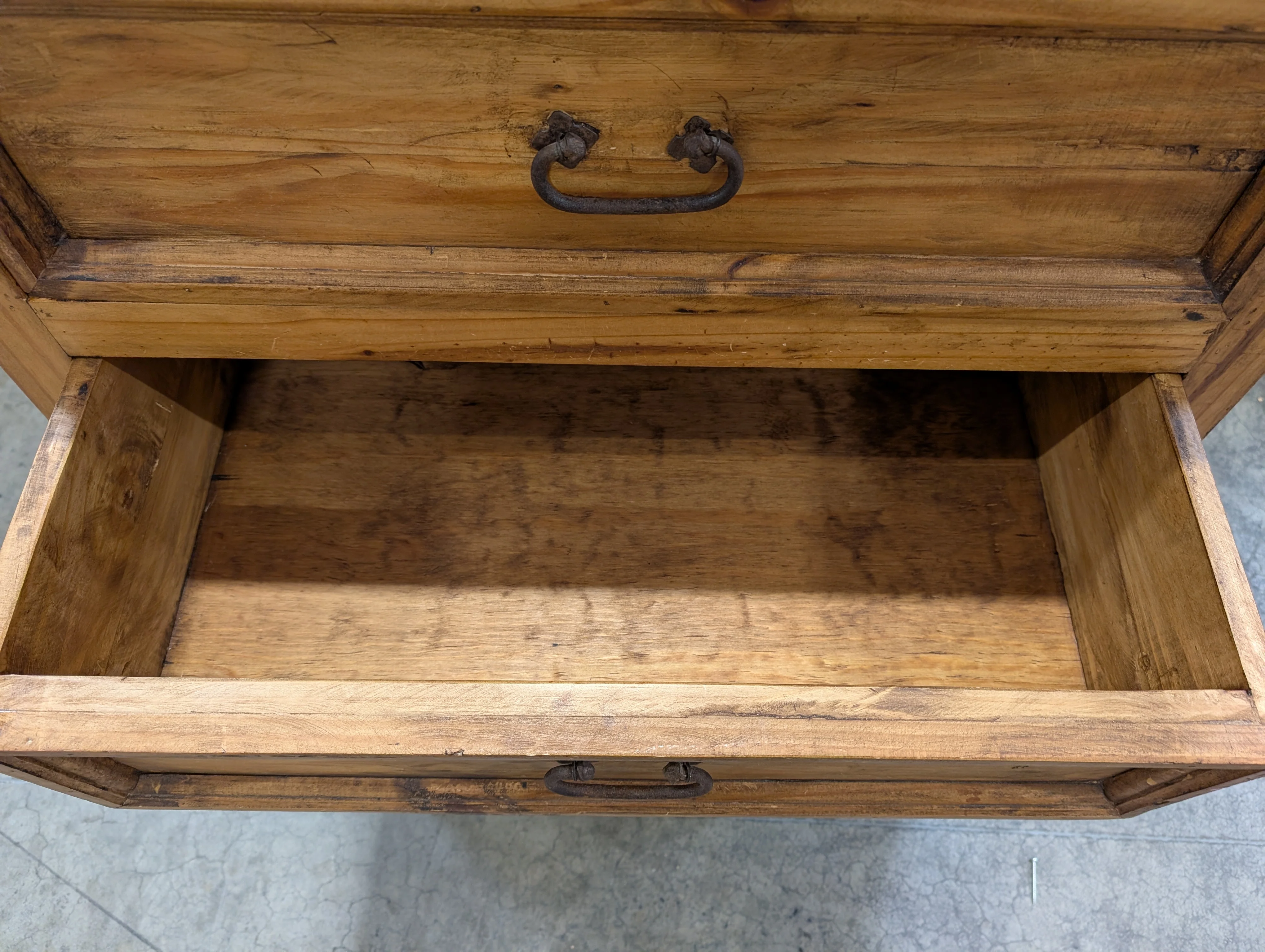 Rustic Pine Wood Five-Drawer Chest - Image 4