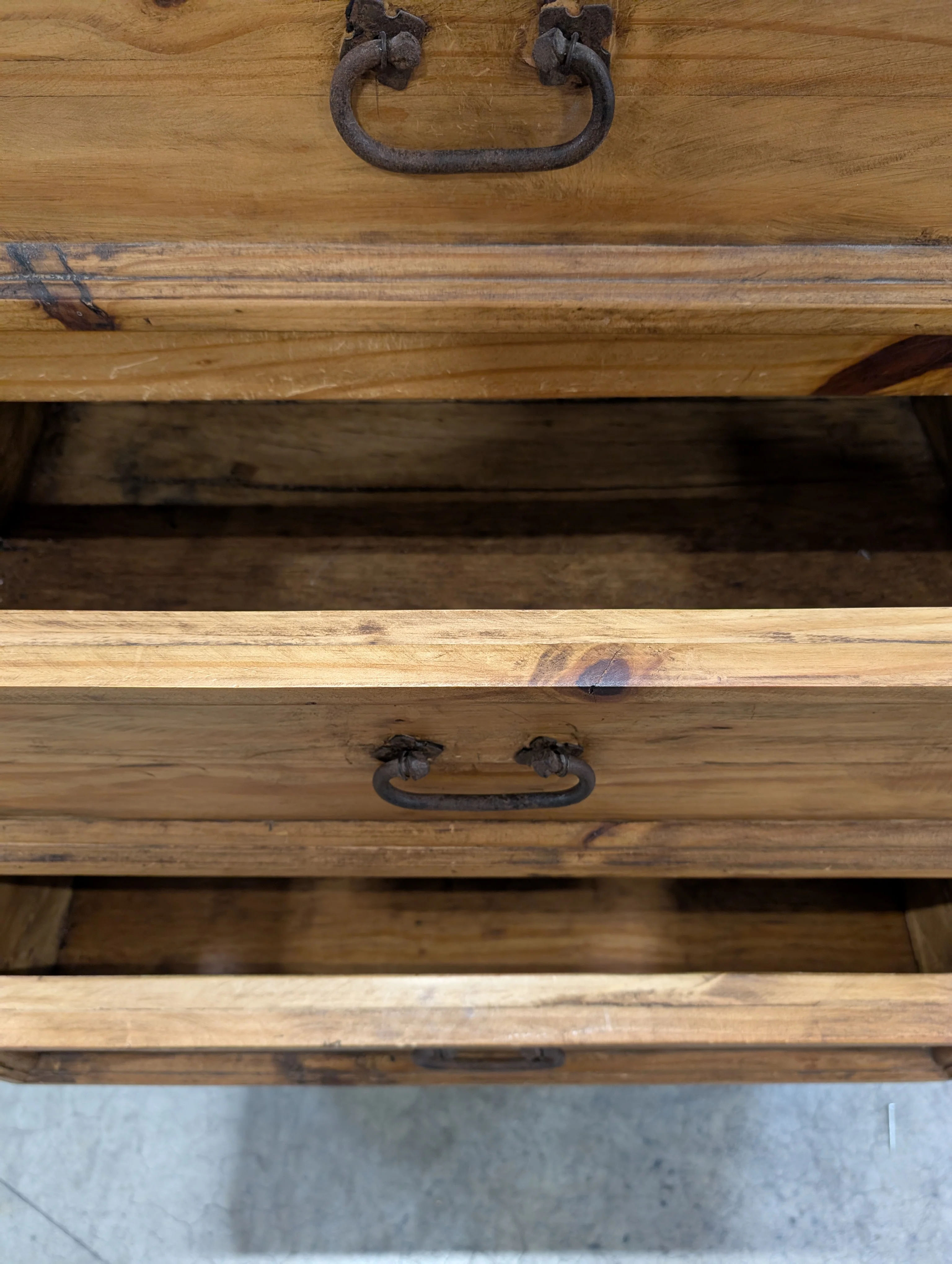 Rustic Pine Wood Five-Drawer Chest - Image 5