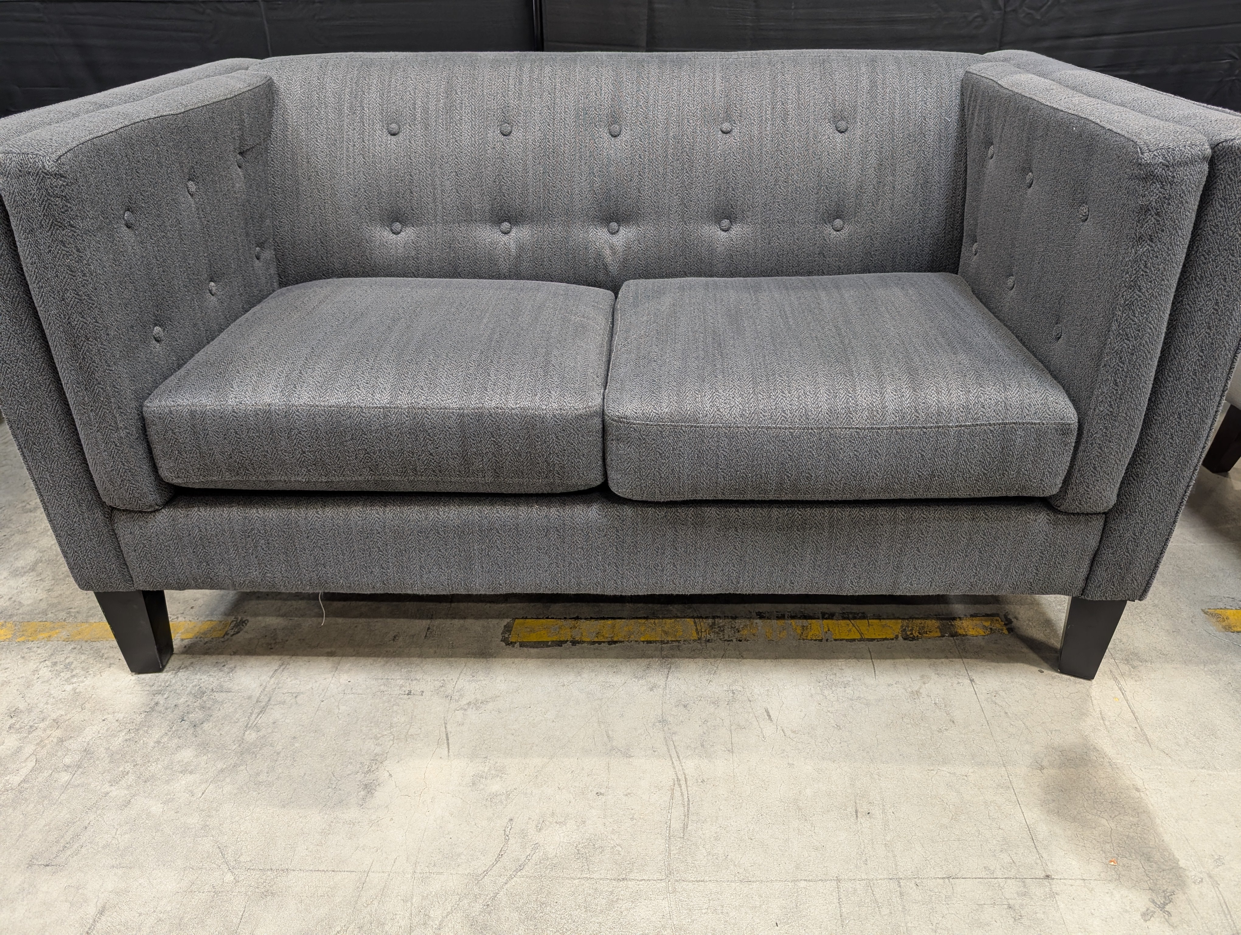 Contemporary Charcoal Fabric Tufted Loveseat Sofa - Image 2