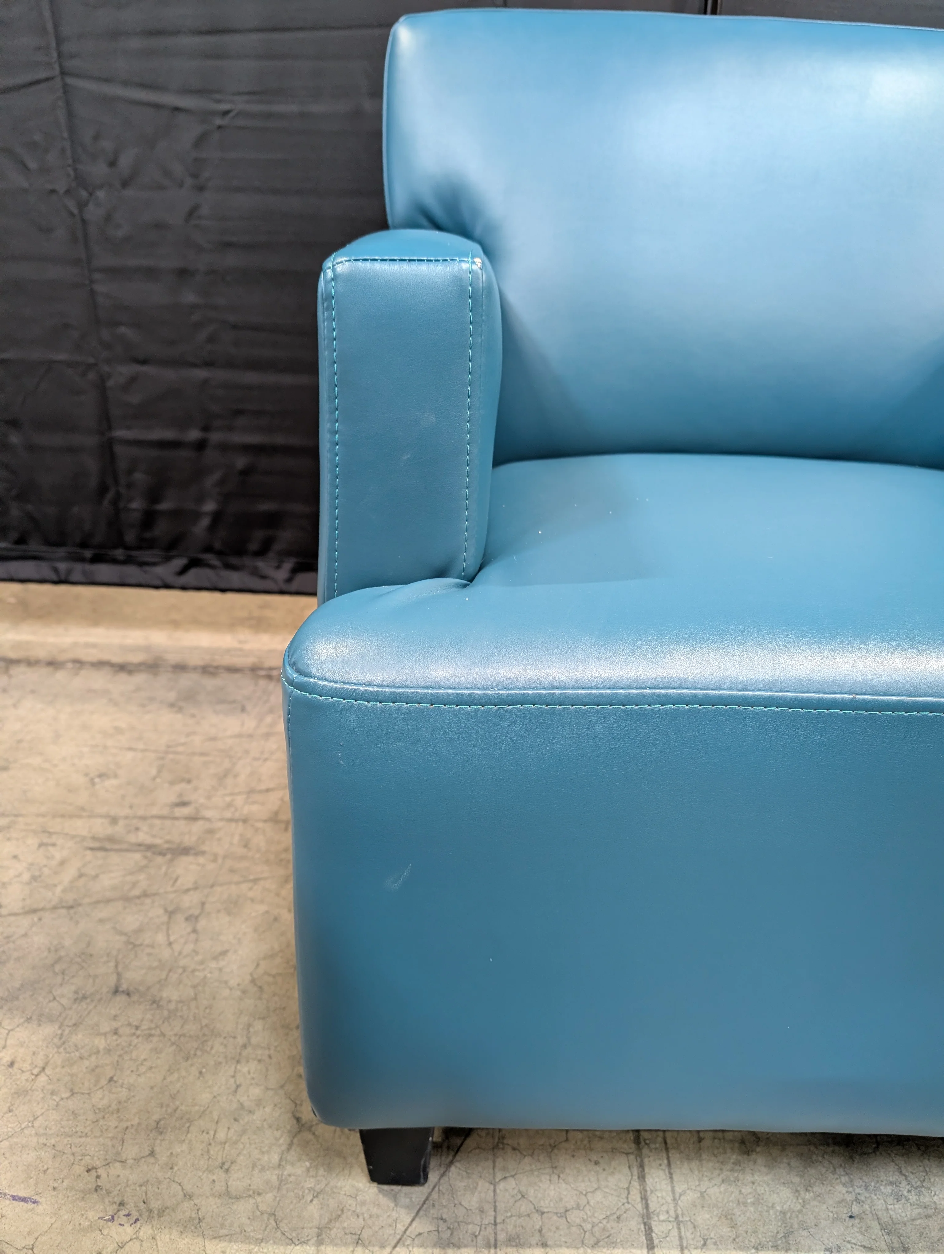 Teal Faux Leather Accent Club Chair - Image 5