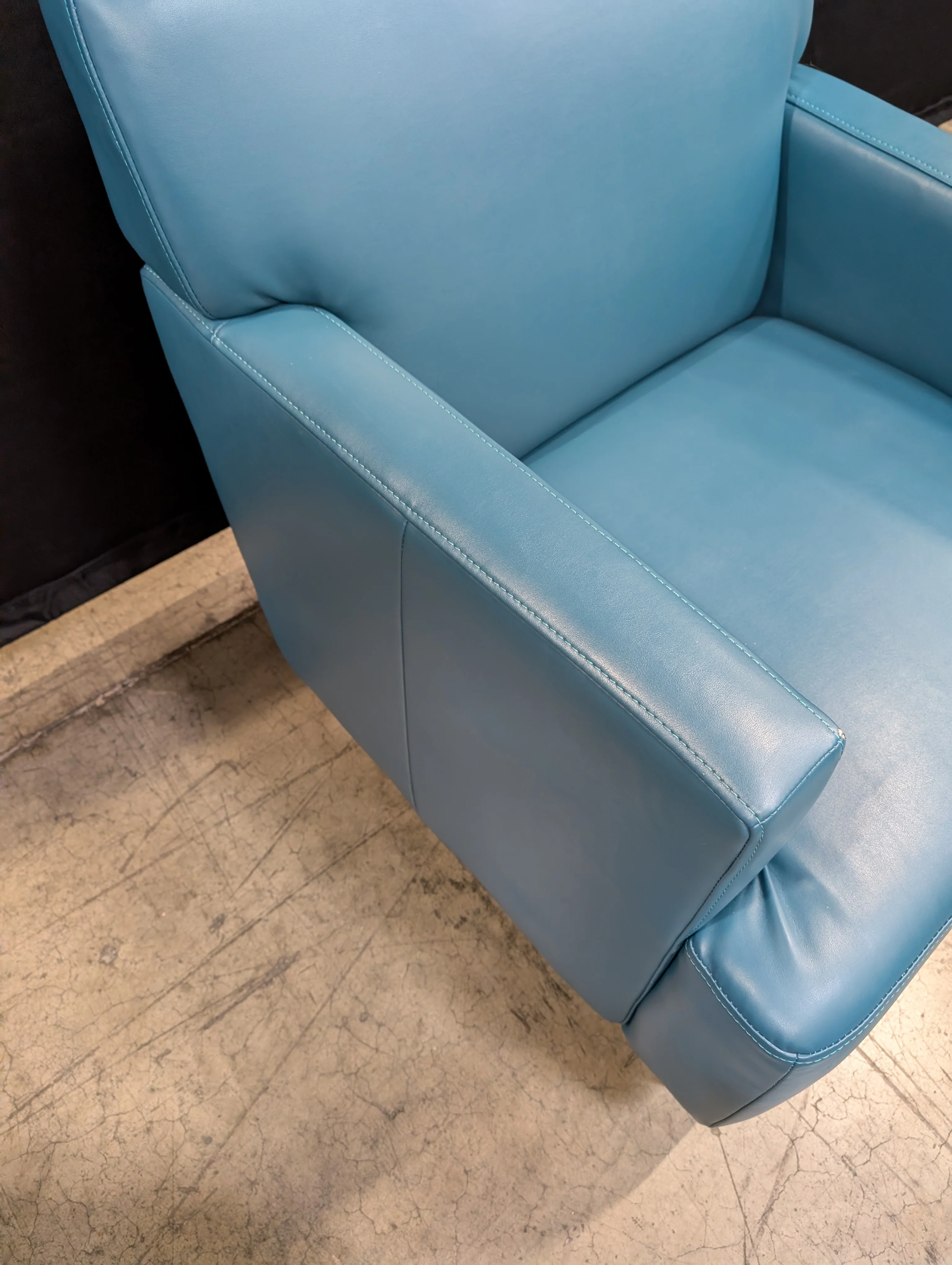 Teal Faux Leather Accent Club Chair - Image 6
