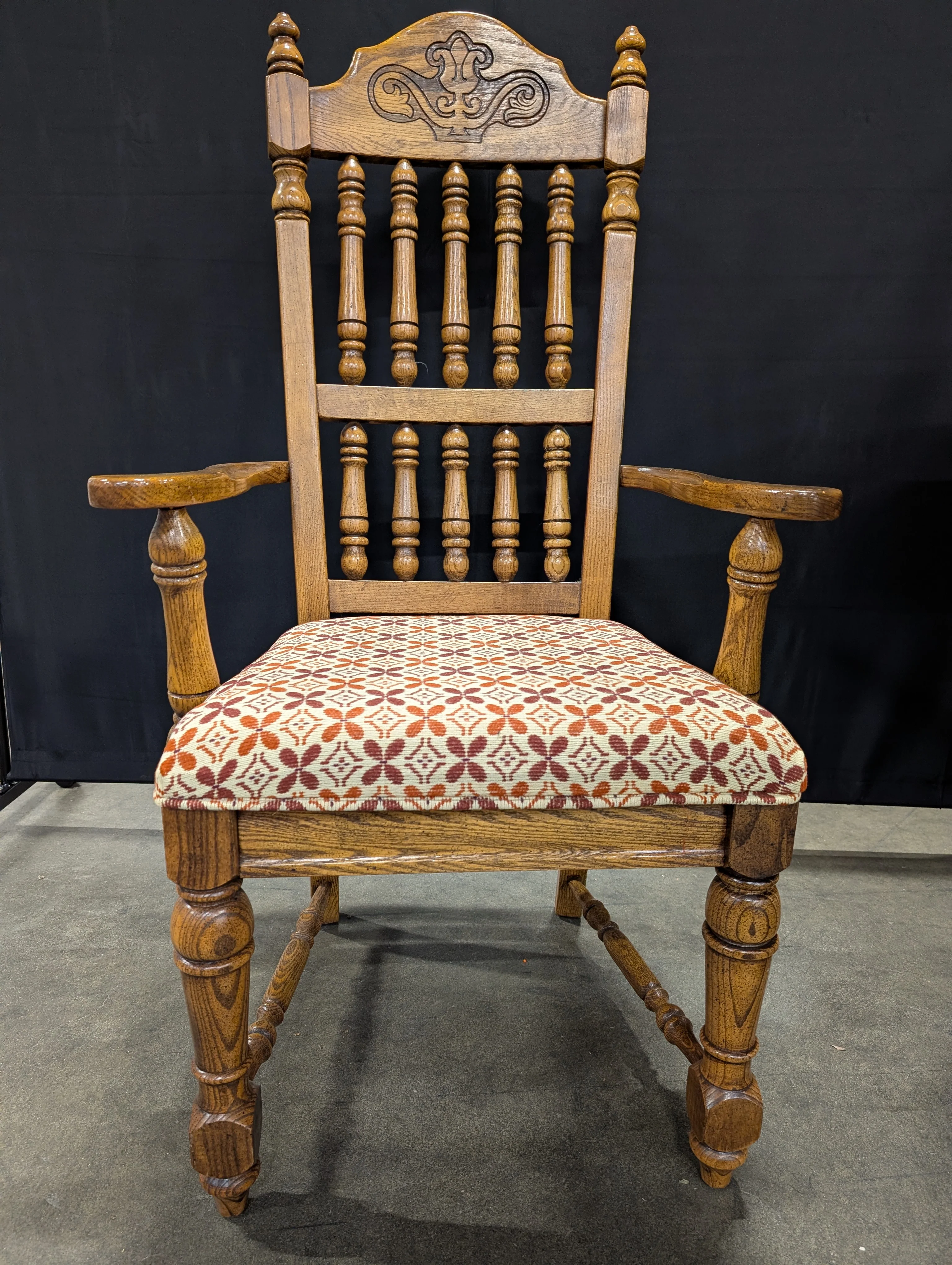 American Drew Oak Dining Room Chairs Dining Set - Image 2