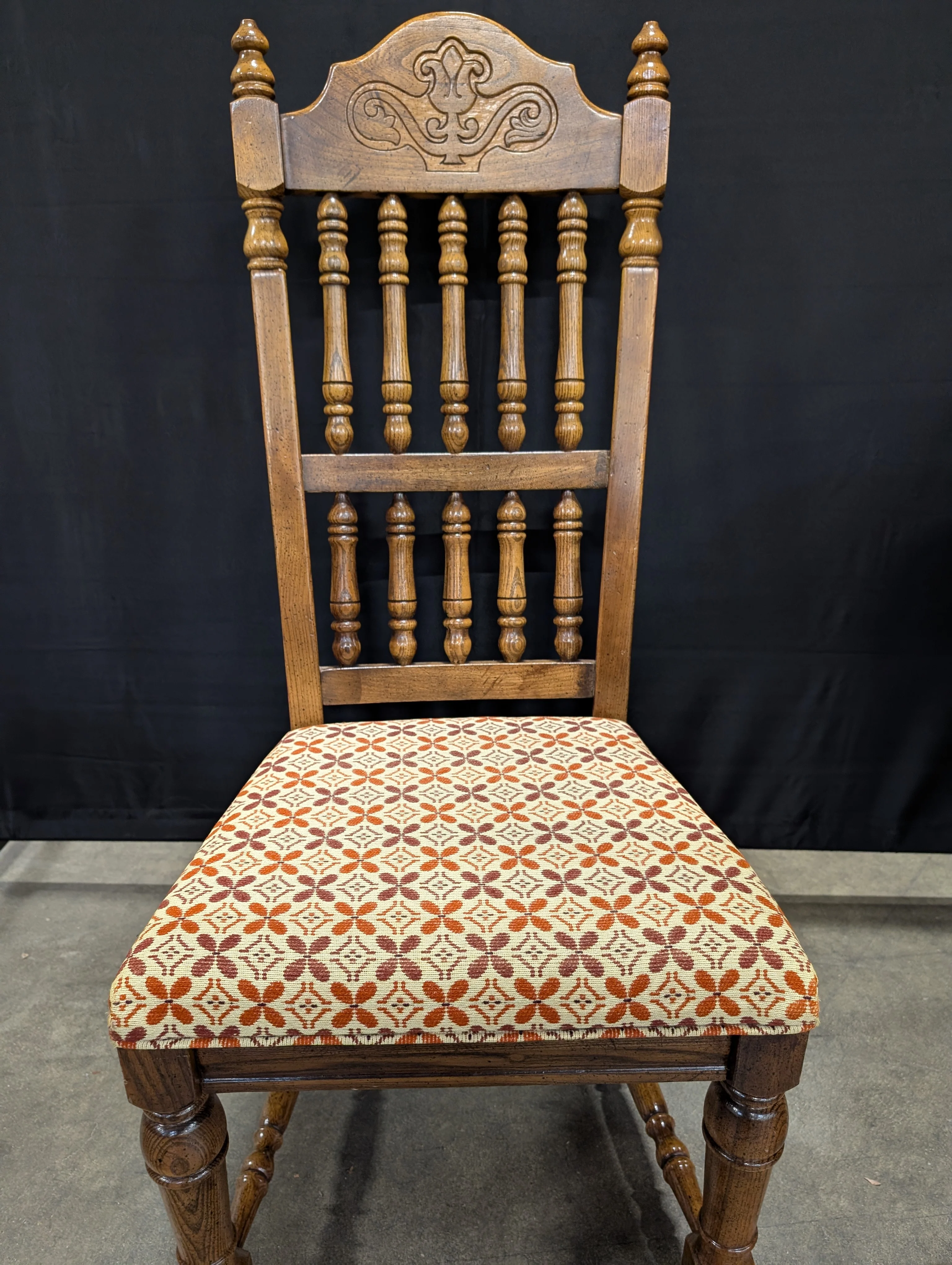 American Drew Oak Dining Room Chairs Dining Set - Image 5