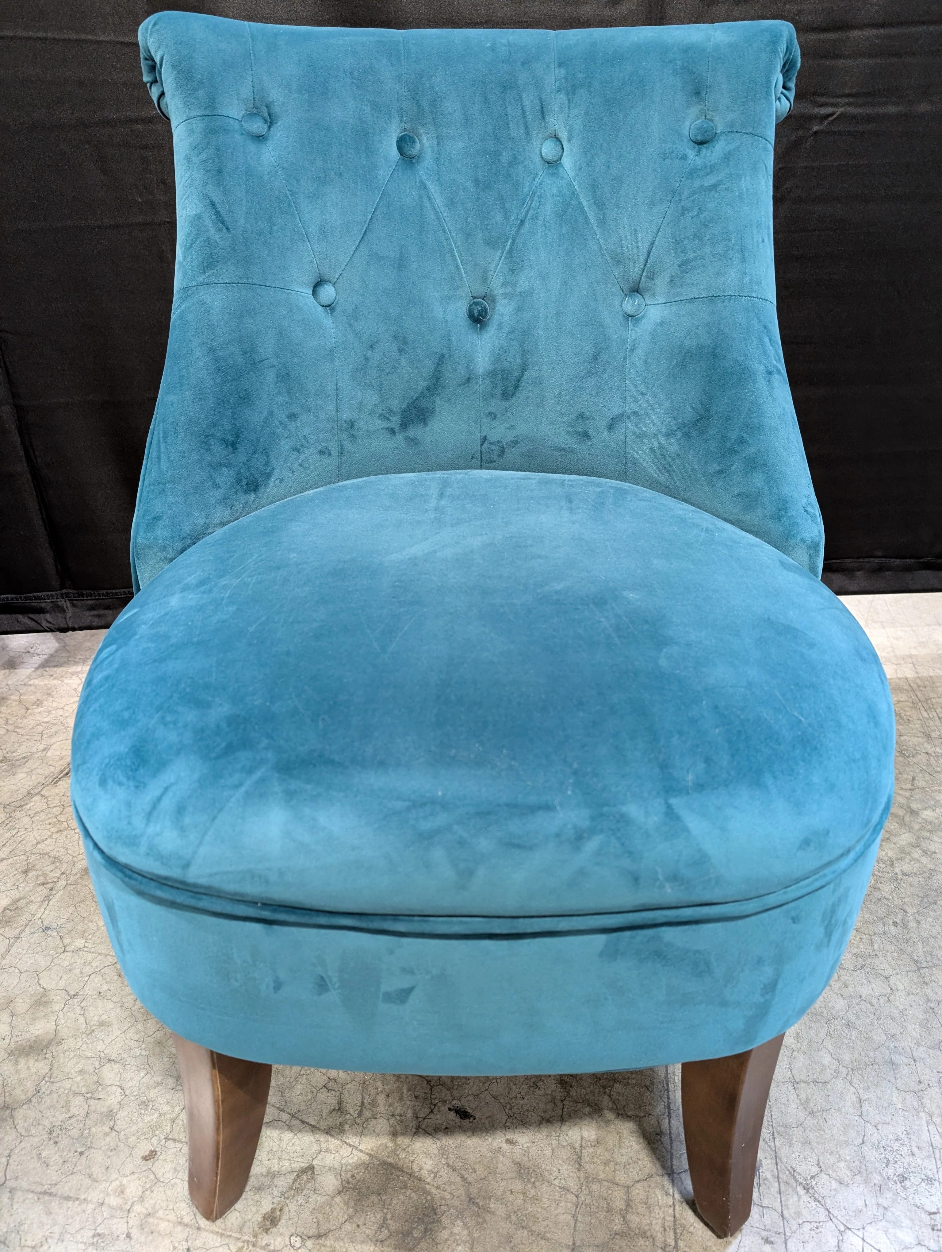Teal Tufted Velvet Accent Chair - Image 3