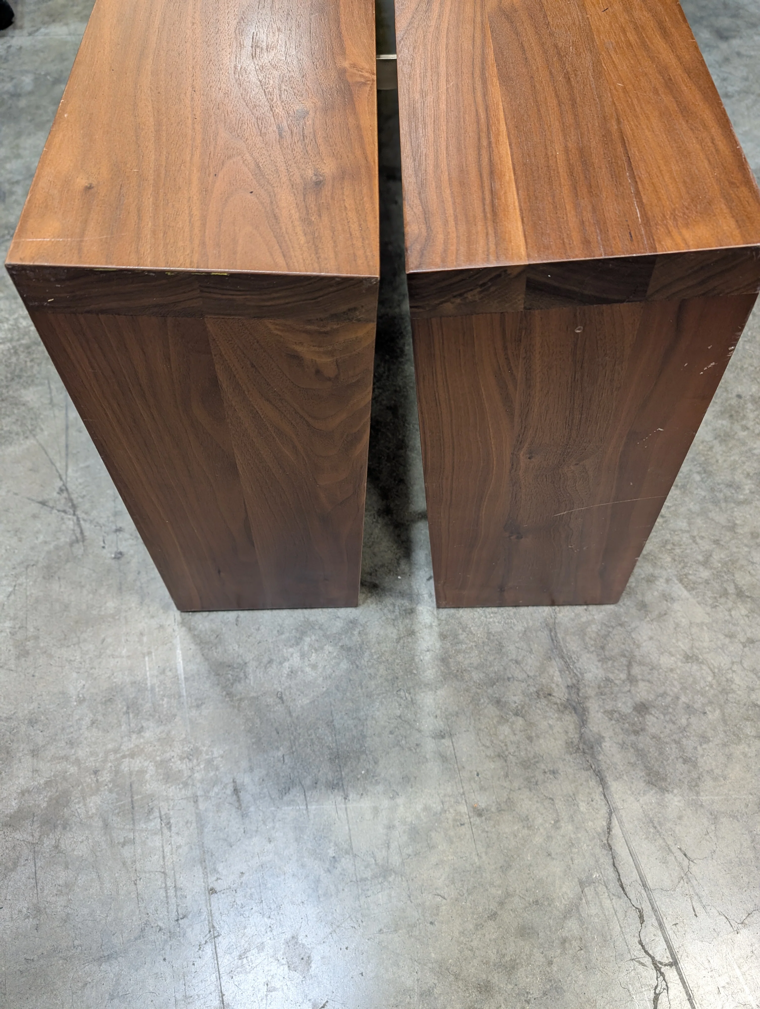 Modern Solid Wood Entryway Bench - Image 4