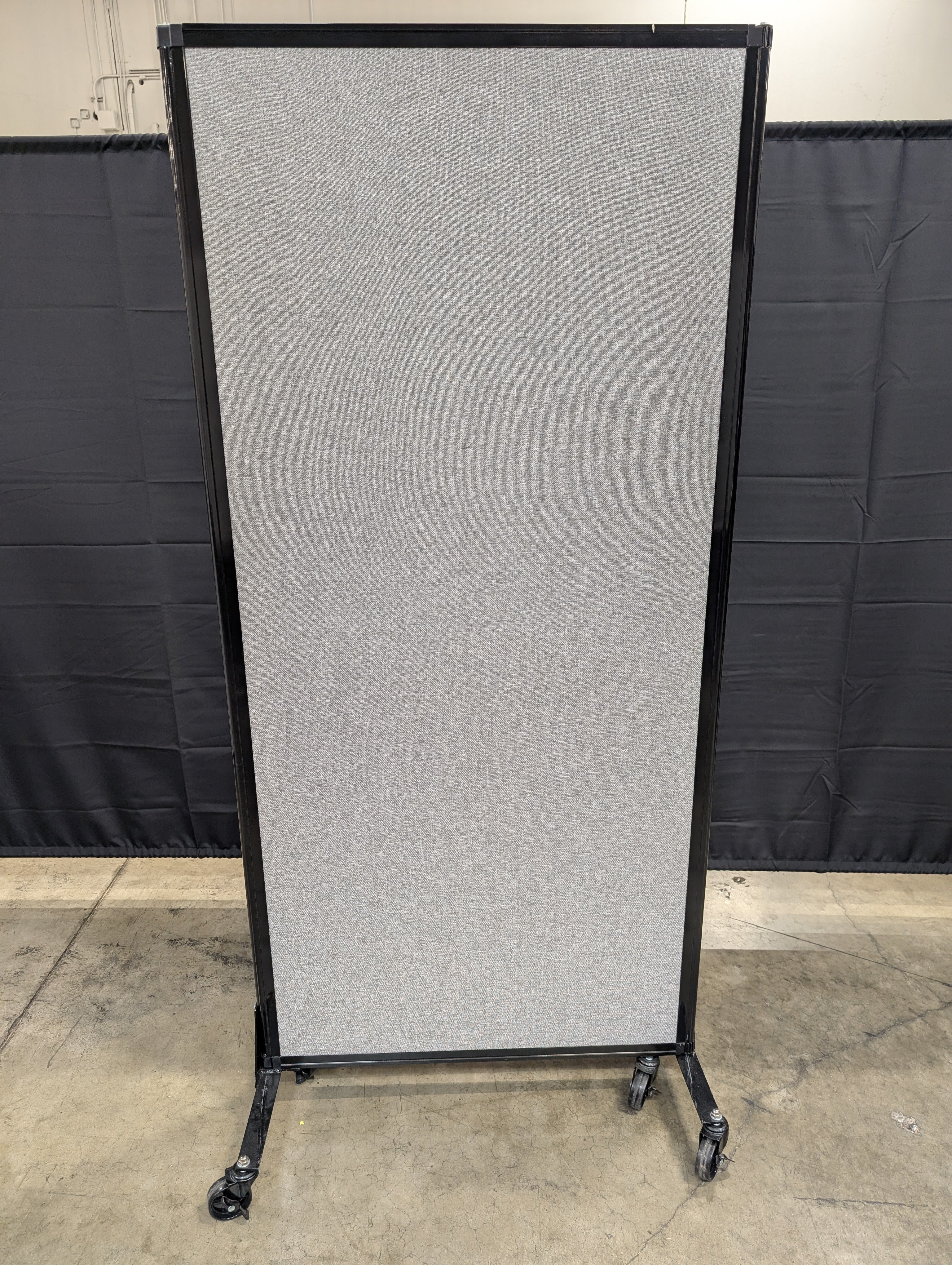 Mobile Gray Fabric Office Partitions - Image 5
