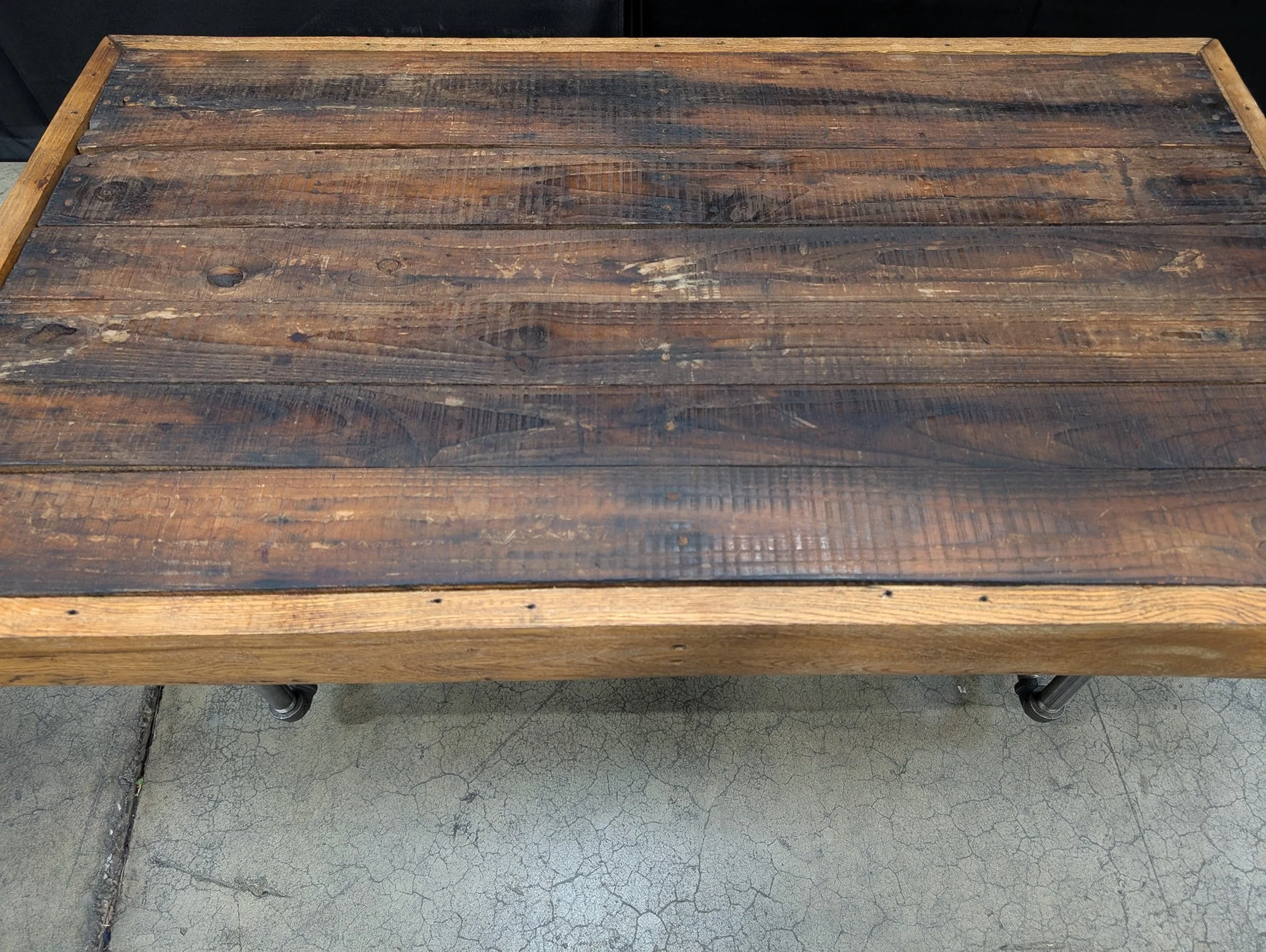 Rustic Industrial Style Coffee table - Image 3