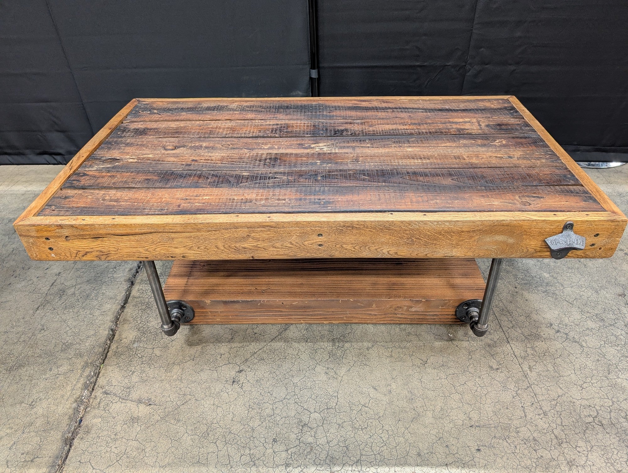 Rustic Industrial Style Coffee table - Image 4