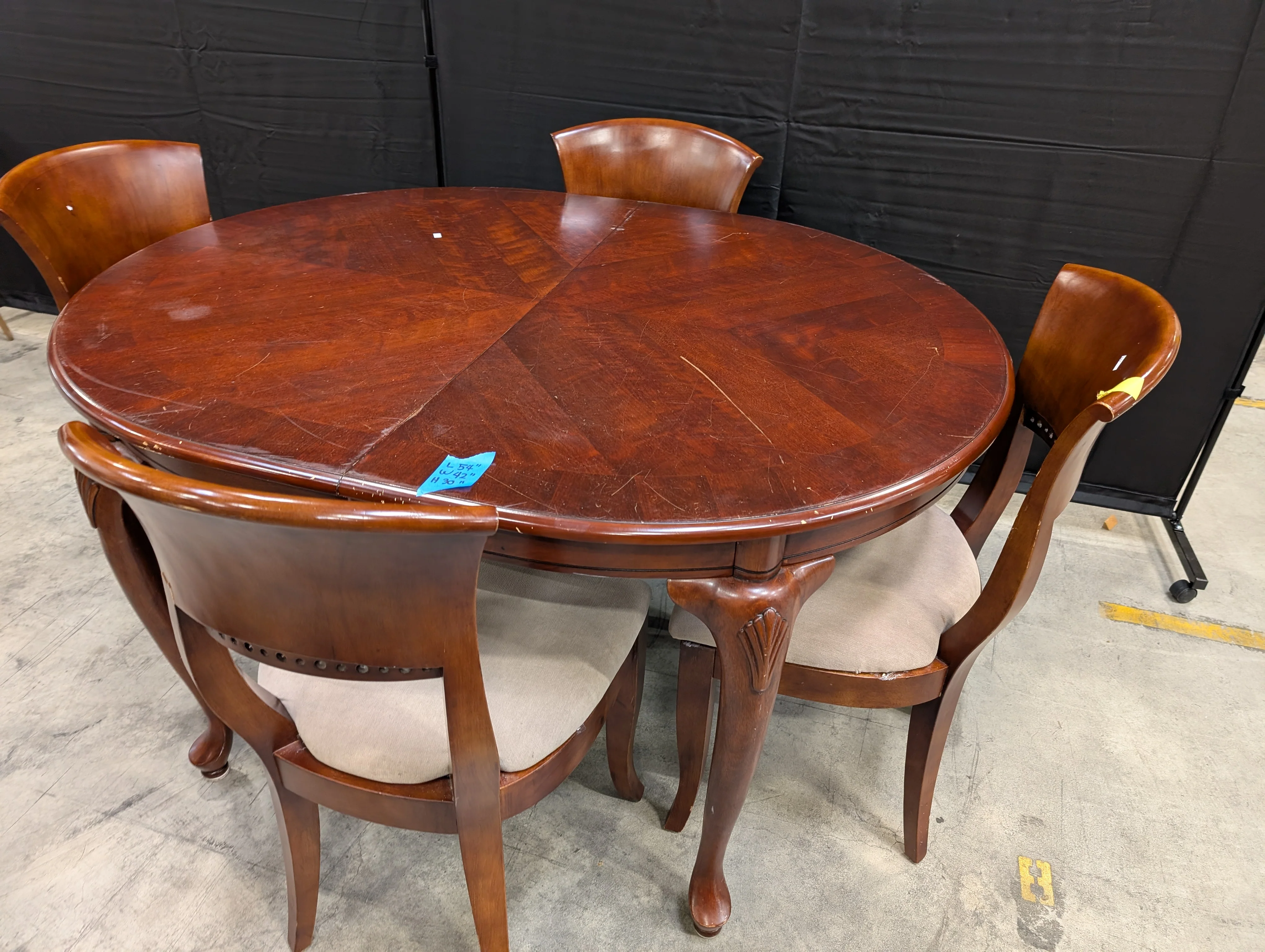 Traditional Dark Wood Oval Dining Table with Four Upholstered Chairs - Image 5