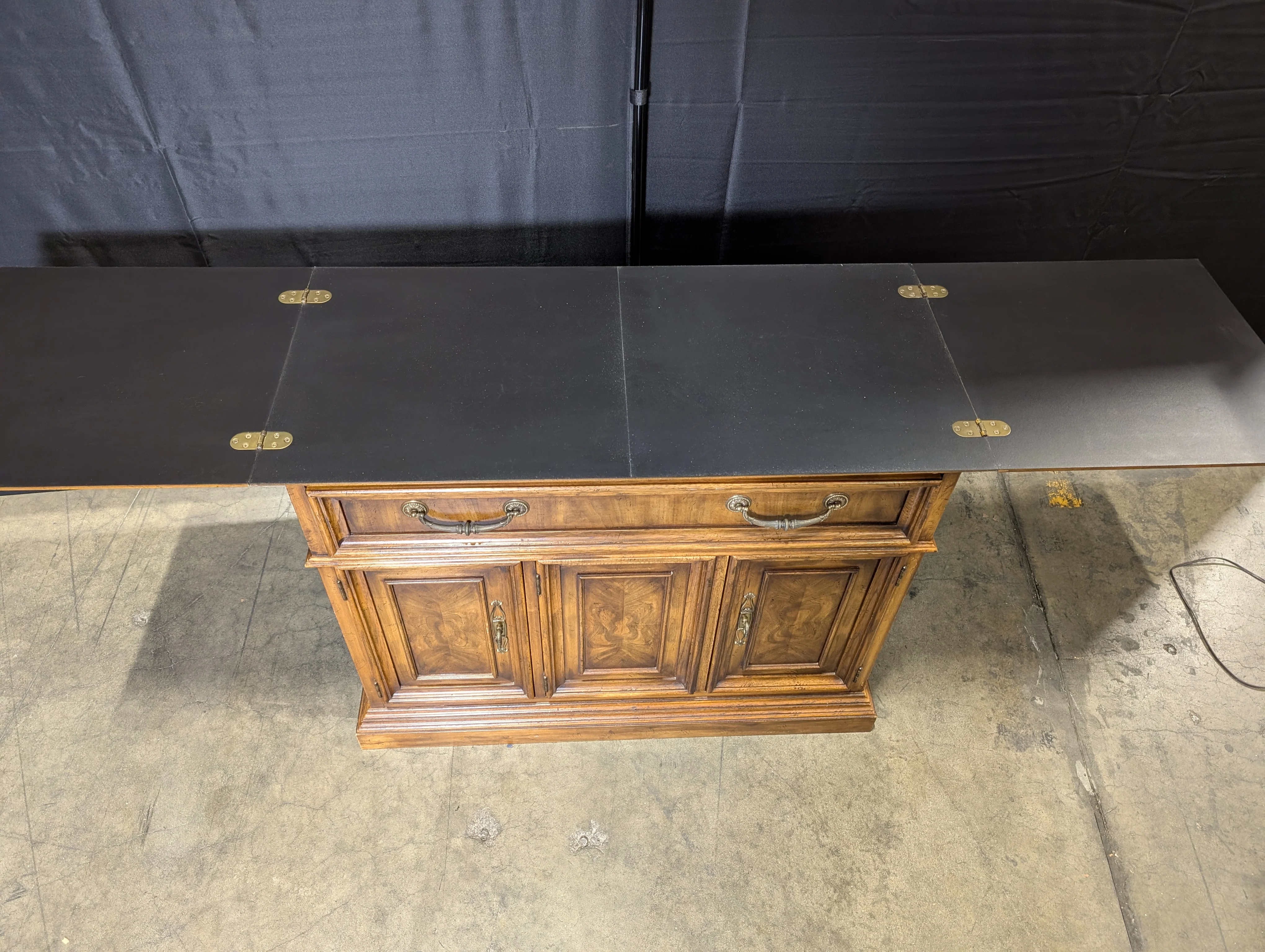 DREXEL Flip-top Serving Buffet - Image 4