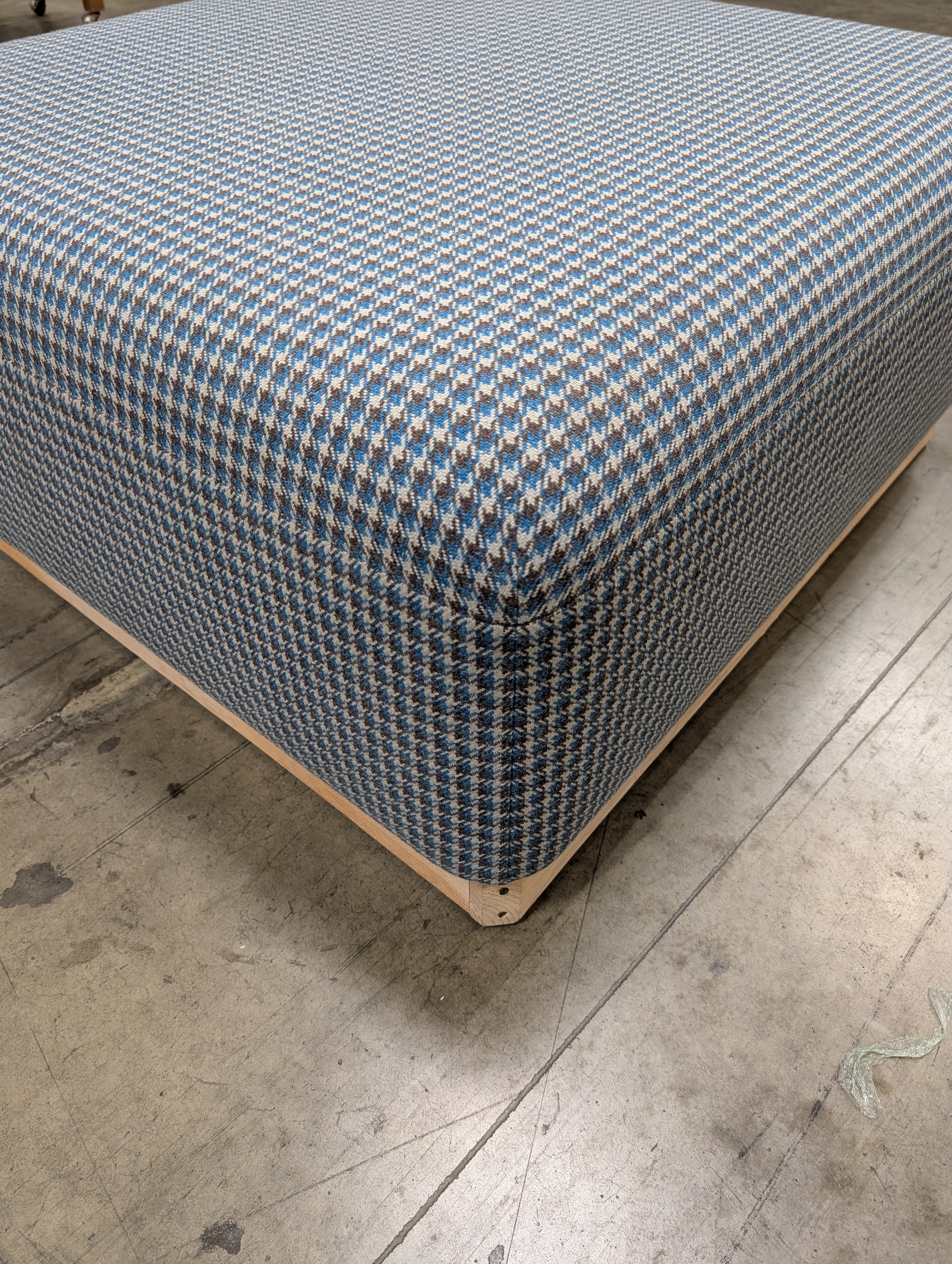 Big Patterned Upholstered Ottoman with Wooden Frame - Image 4