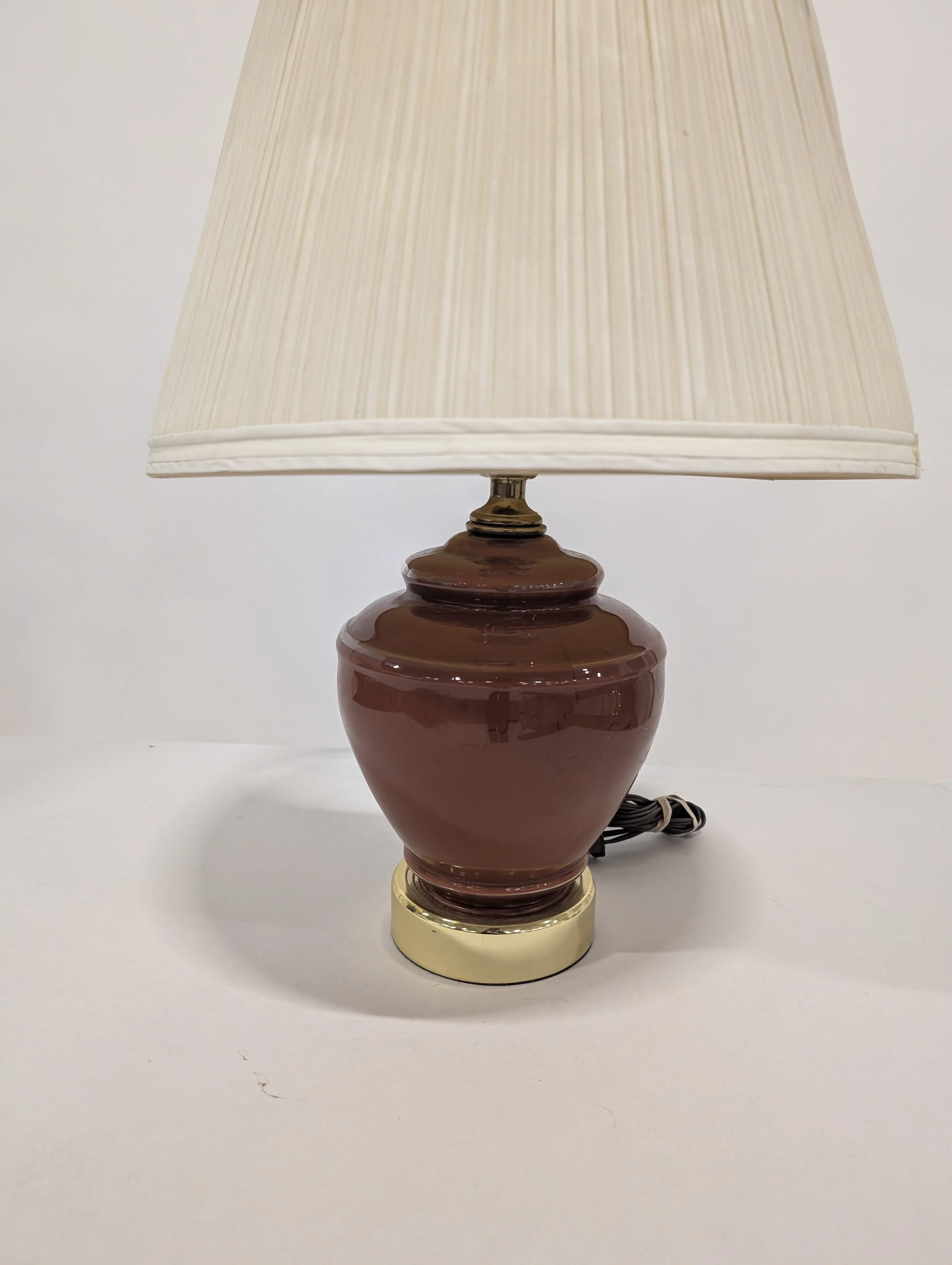 Classic Pleated Shade Table Lamp with Urn-Style Base - Image 3