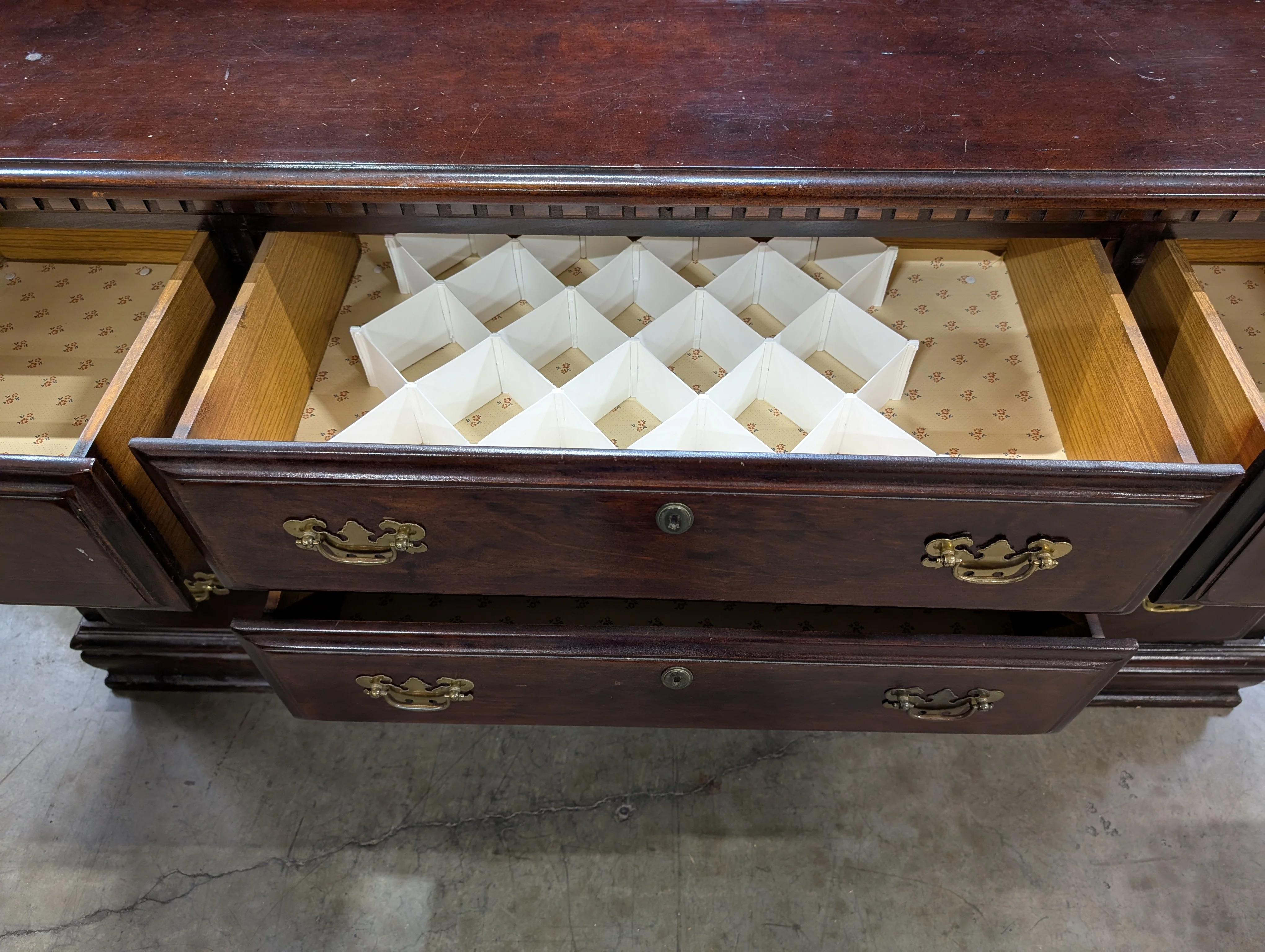 Classic Dark Wood Dresser with Rectangular Mirror - Image 5