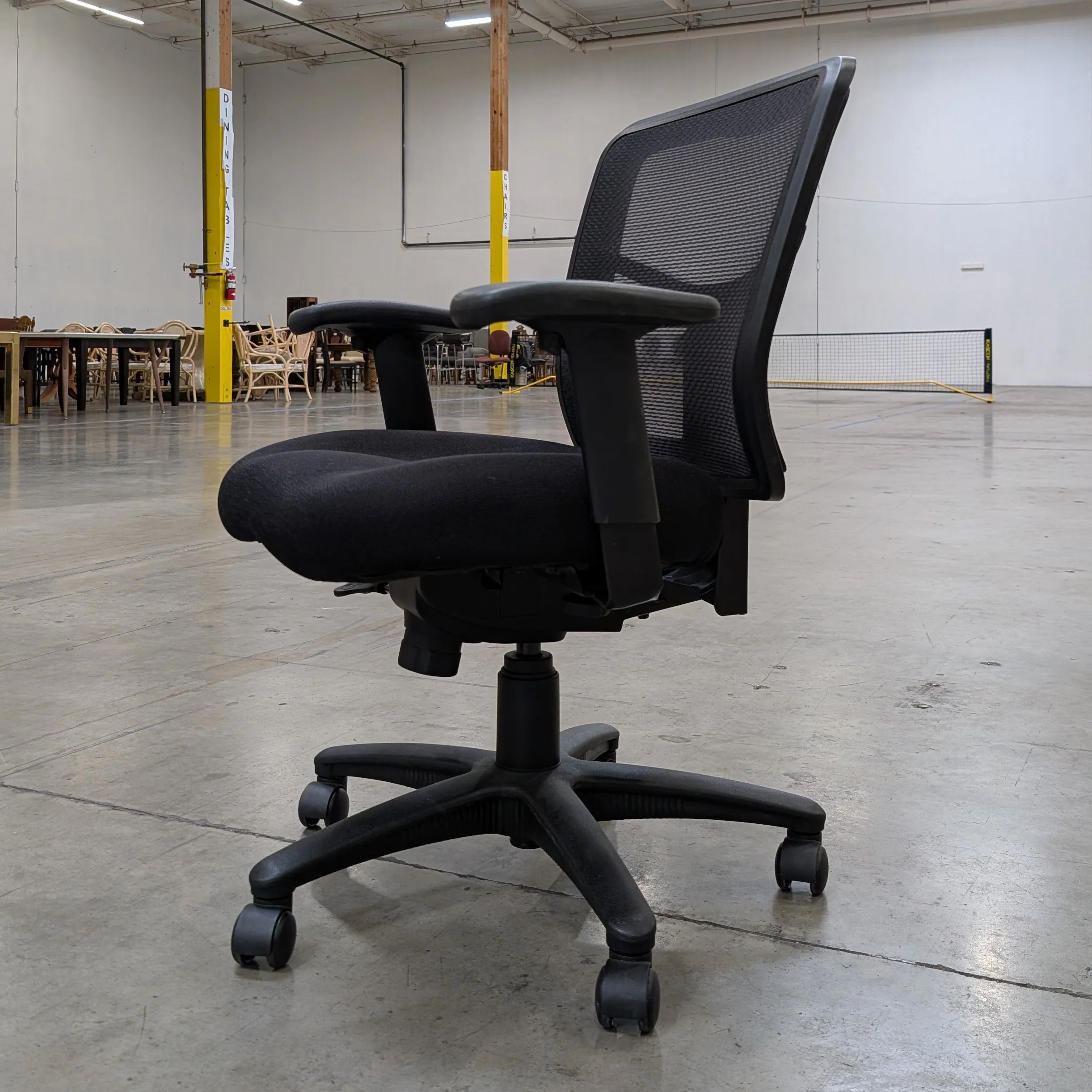 ProGrid Breathable Mesh Back Office Chair with built-in Lumbar Support - Image 3