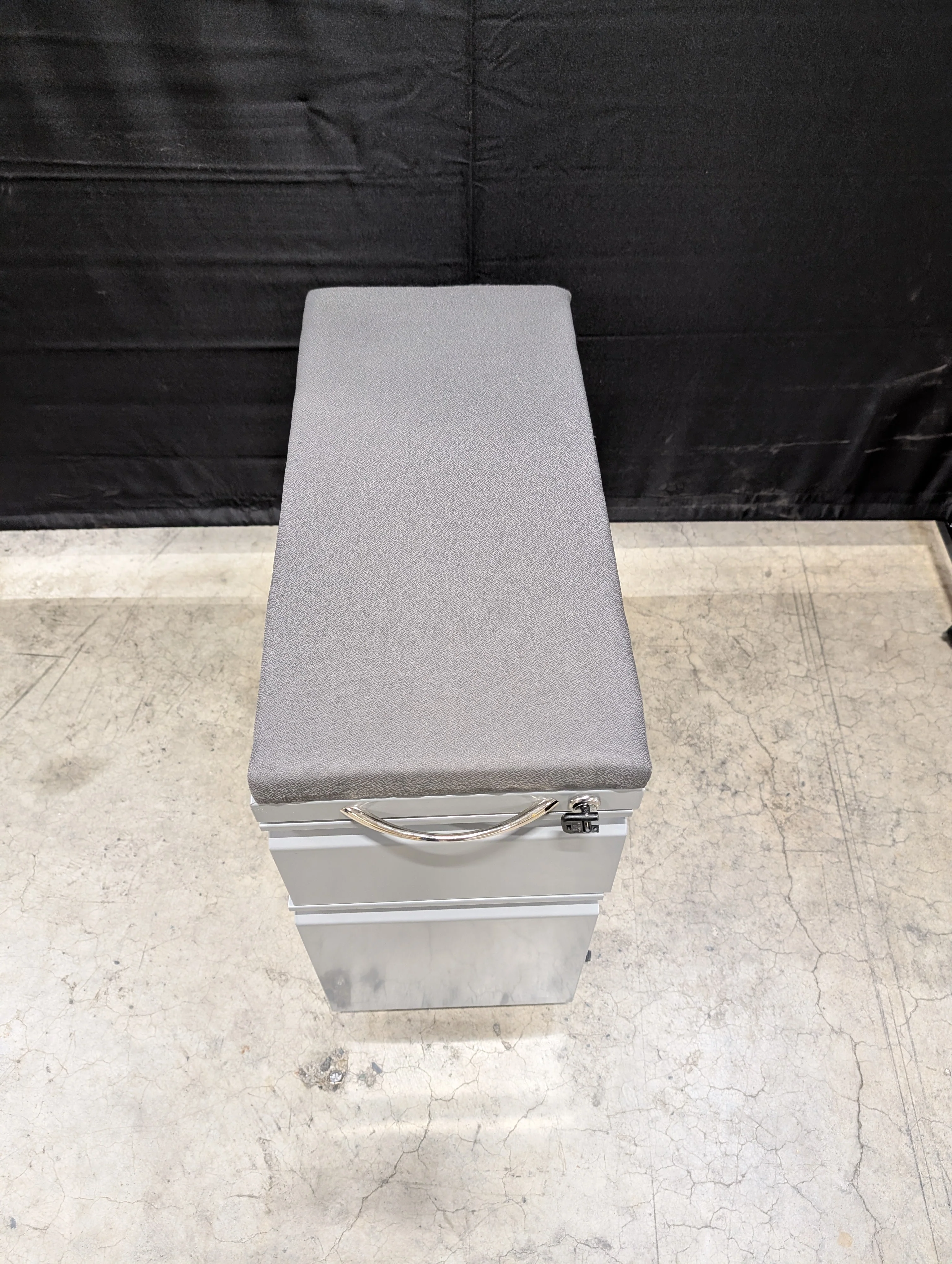 Metal 2-drawer mobile filing cabinet - Image 5
