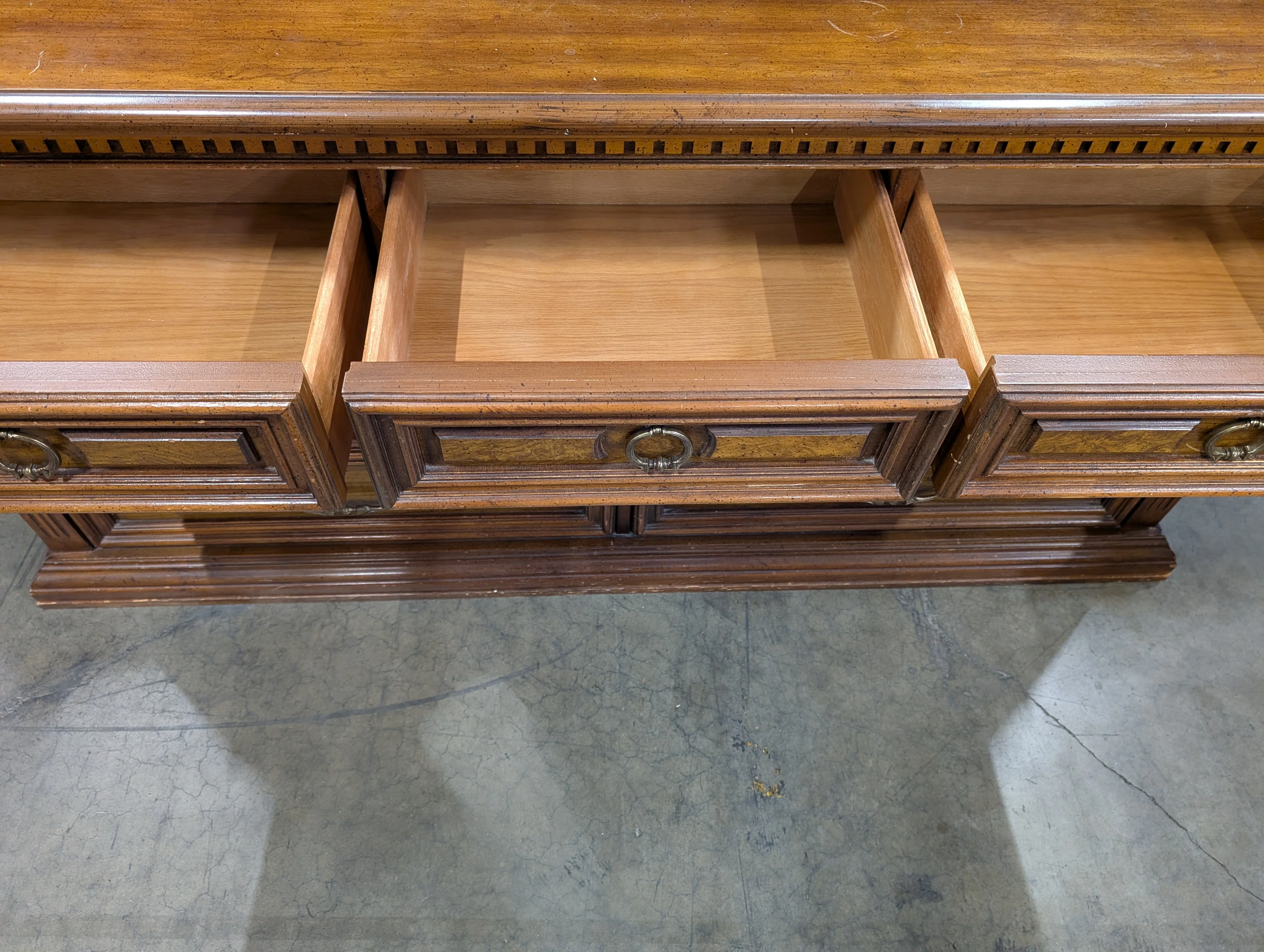 Traditional Dark Wood Seven-Drawer Dresser (NO MIRROR) - Image 5