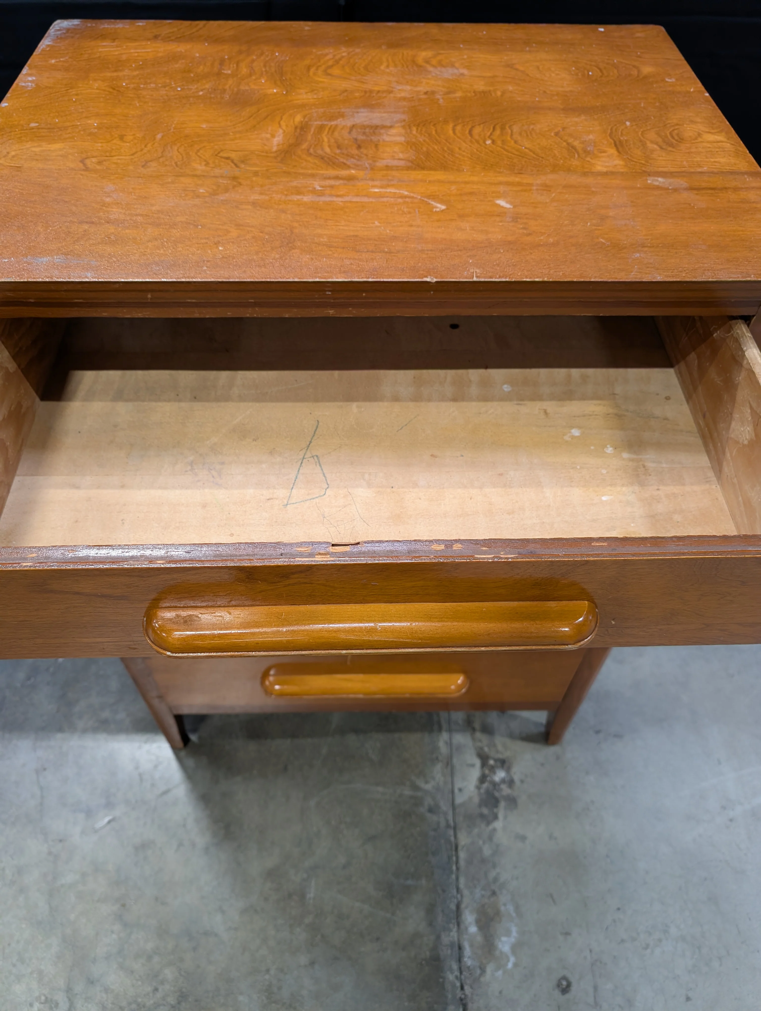 Vintage Mid-Century Style Three-Drawer Wood Dresser - Image 3