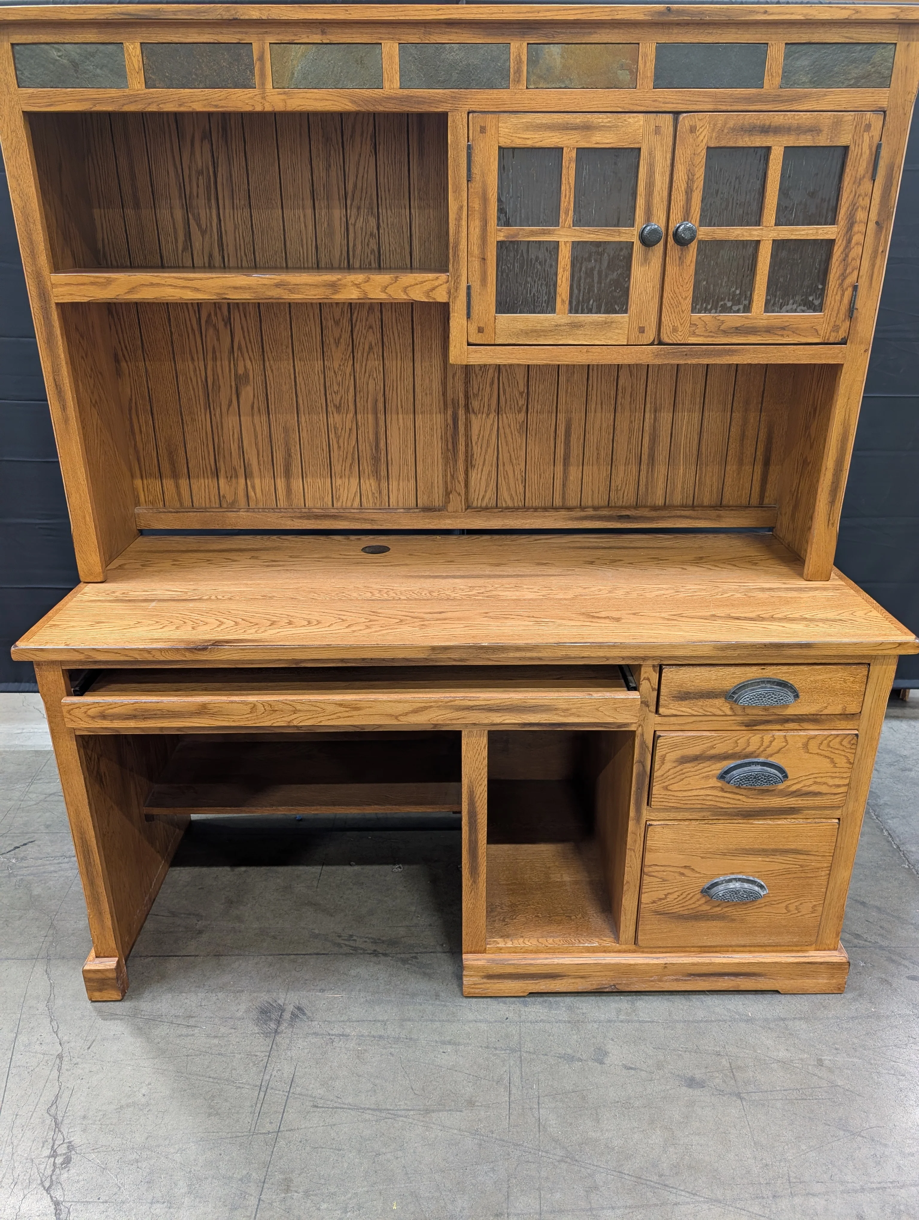 Sunny Designs Sedona Traditional Wood Desk and Hutch in Rustic Oak - Image 5