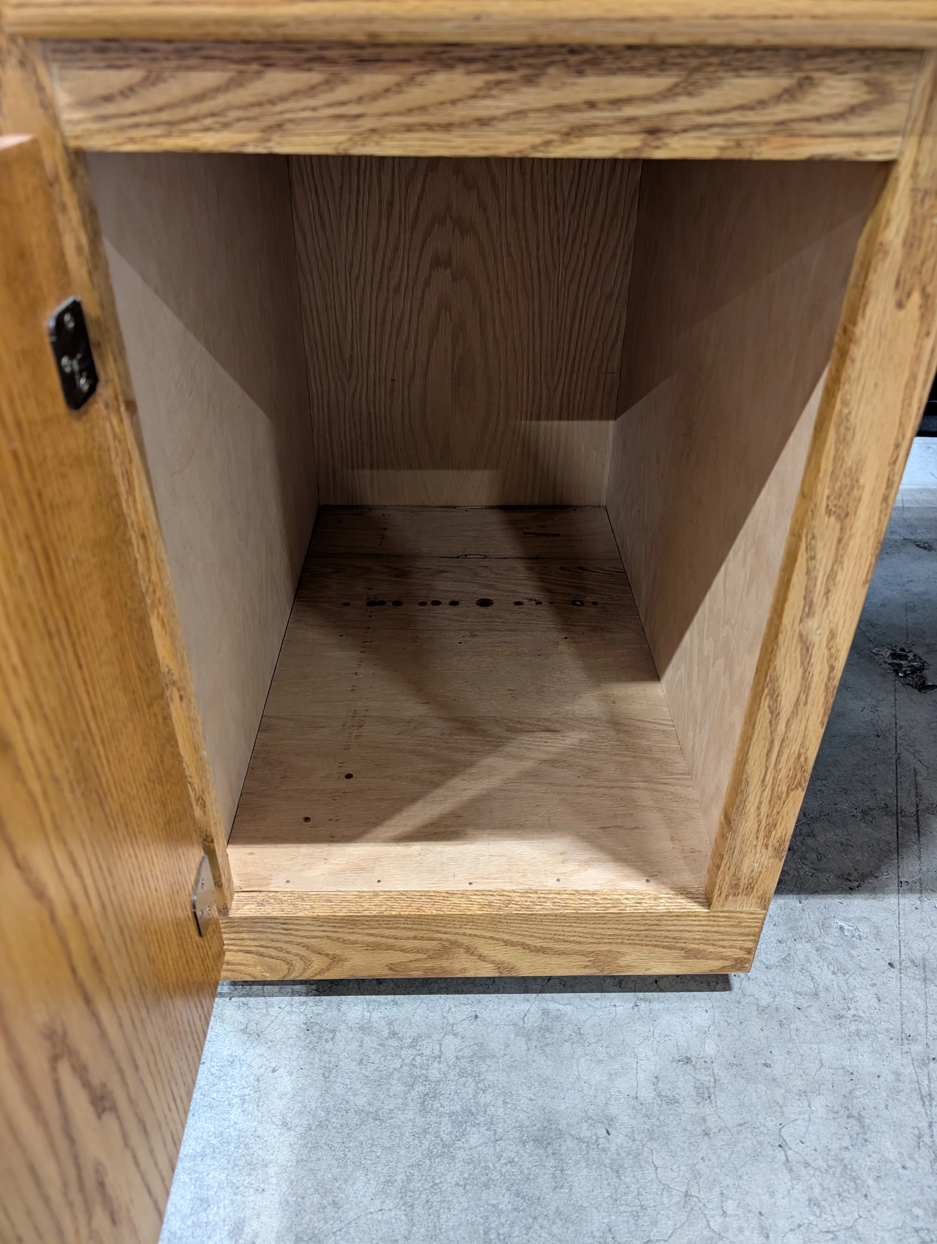 Solid Oak Desk - Image 8