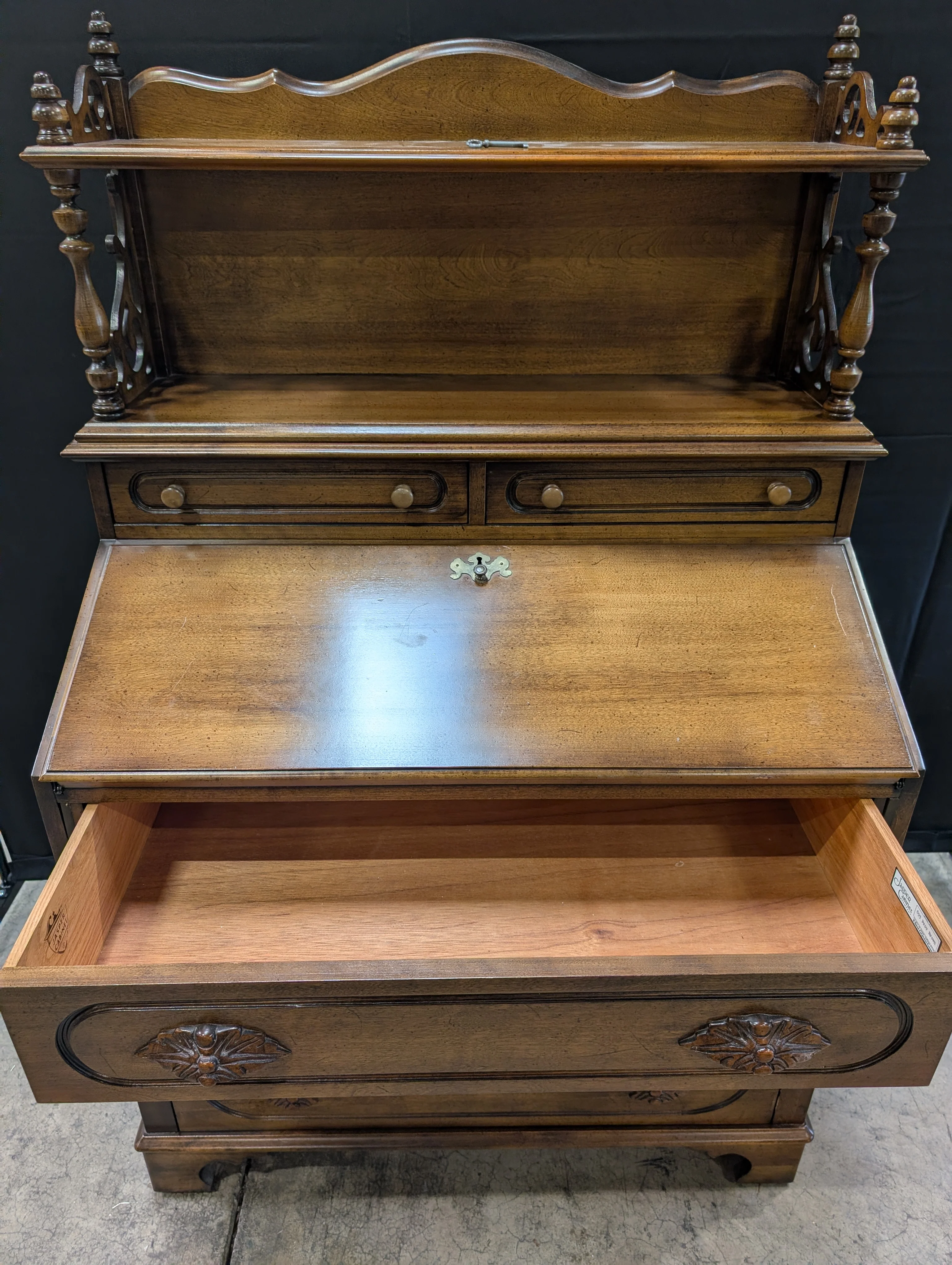 Jasper Cabinet co. Vintage Secretary Desk with Carved Details - Image 3