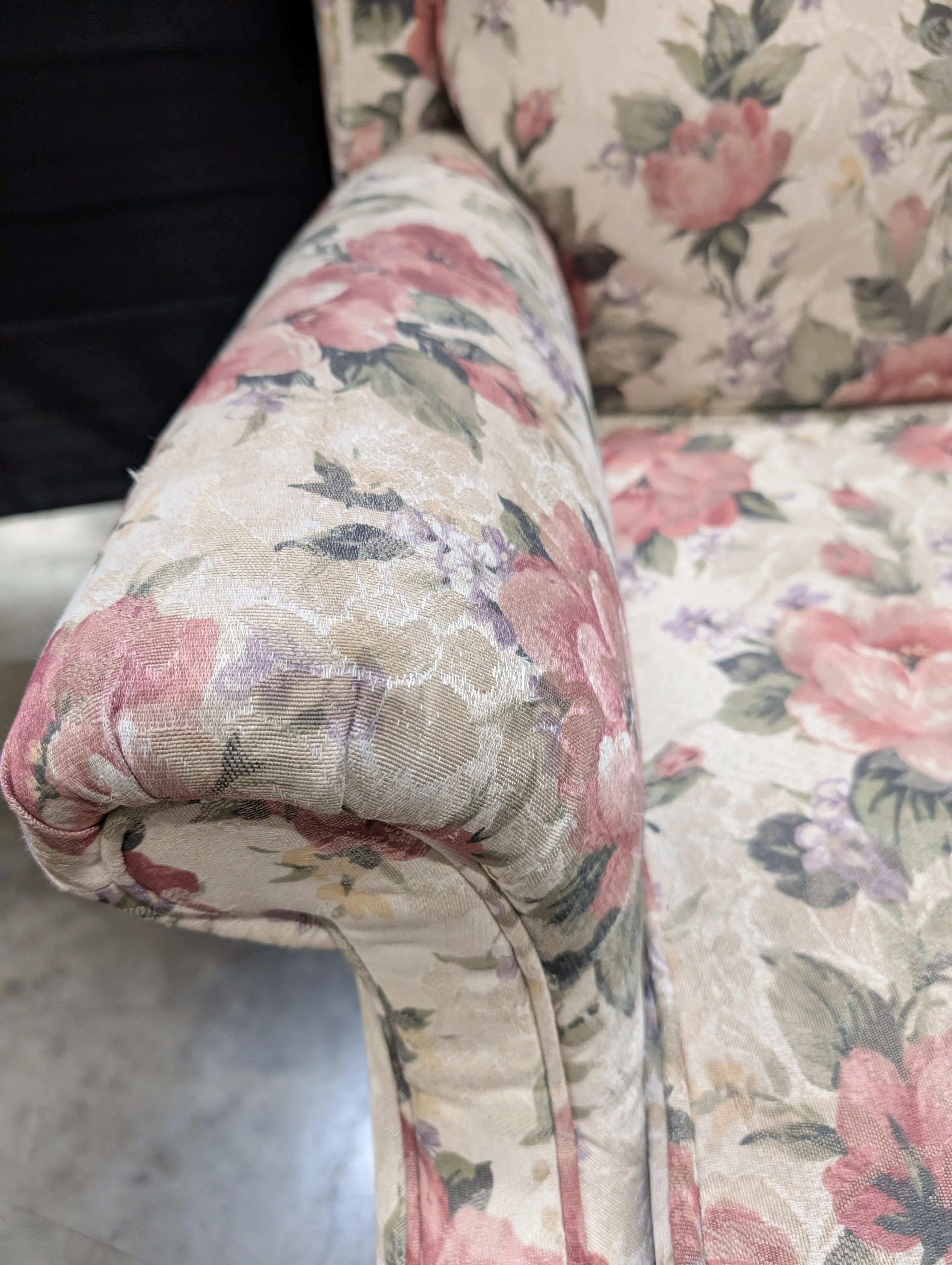 Traditional High-Back Floral Armchair - Image 4