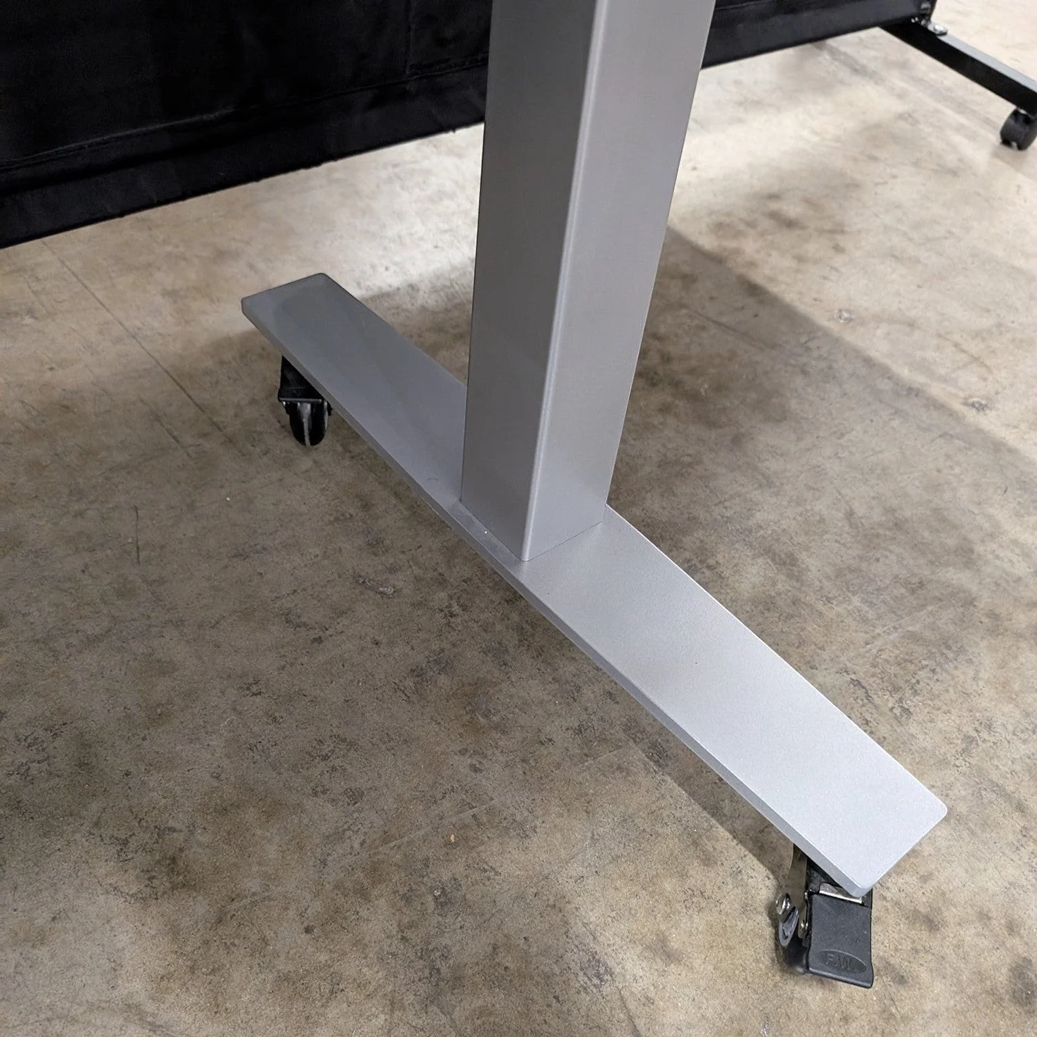 Sienna TL Modern White Top Table with Locking Casters - Image 8