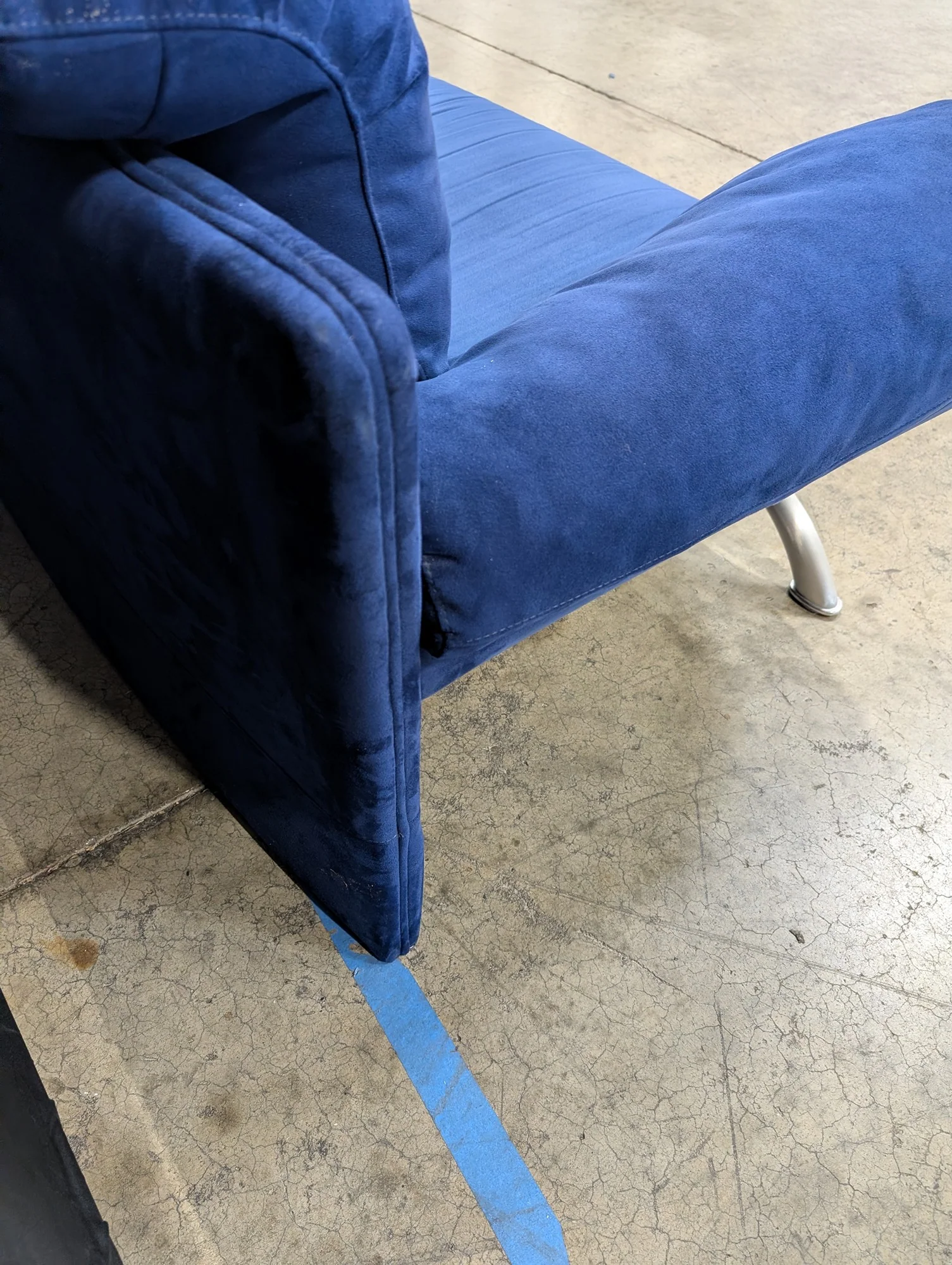 Modern Blue Fabric Two-Seater Sofa with Curved Metal Base - Image 3