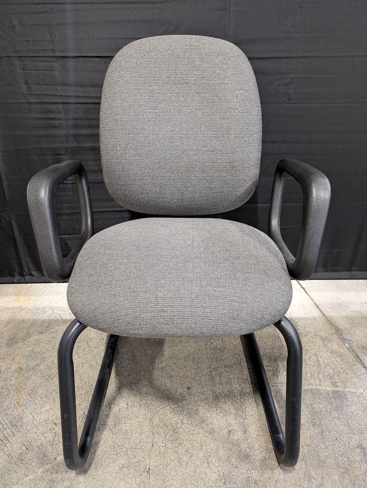 Sitonit Grey Fabric Sled Base Office Guest Chair - Image 2