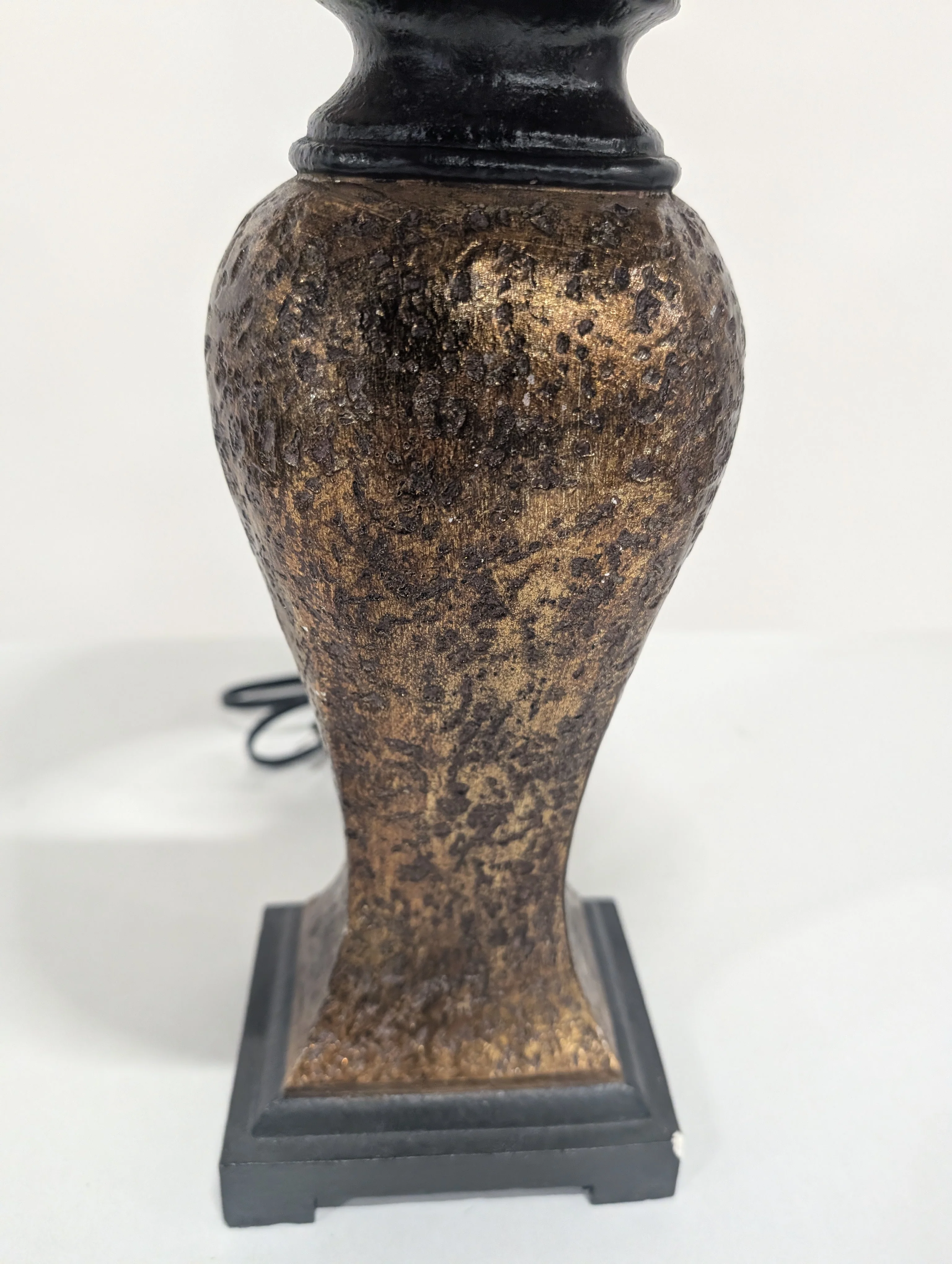 Decorative Gold Tone Table Lamps with Tan Fabric Drum Shade - Image 4