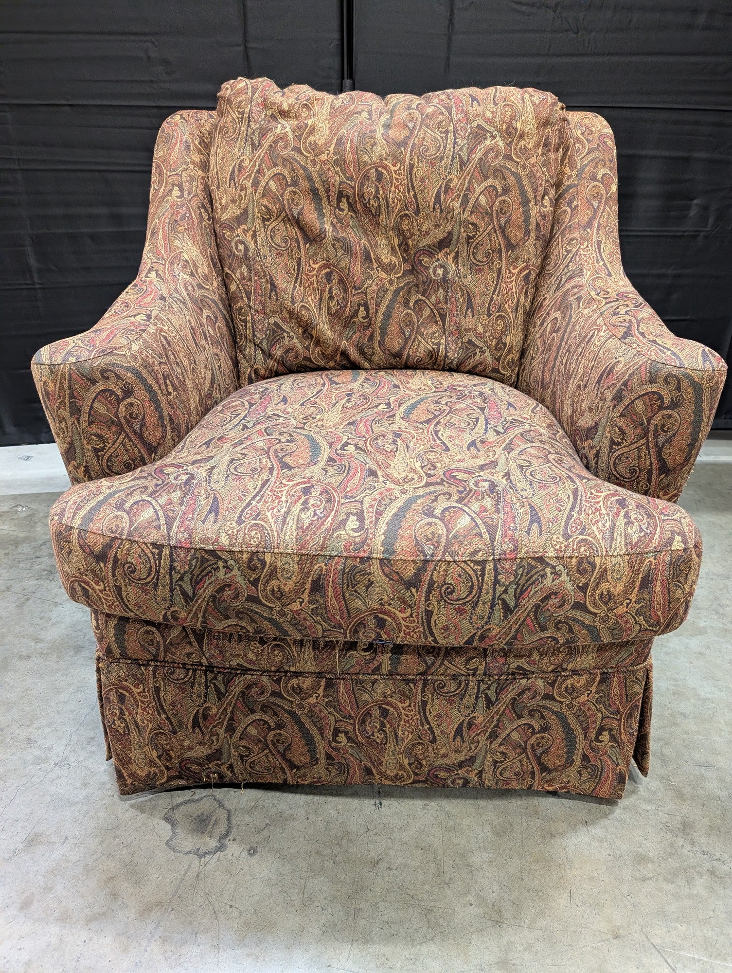 Sherrill Furniture Traditional Paisley Upholstered Armchair - Image 5