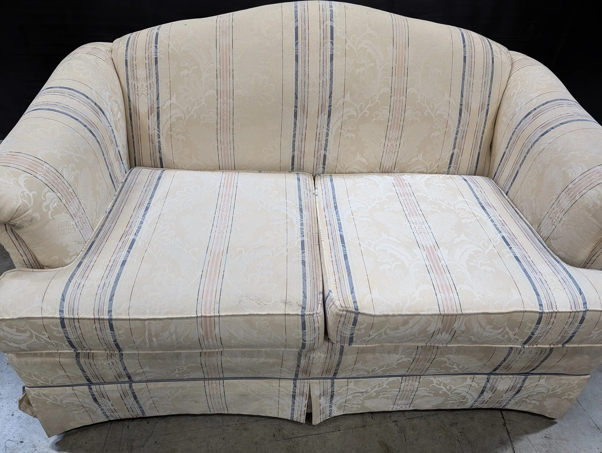 Pem-Kay Traditional Rolled Arm Striped Loveseat Sofa - Image 4