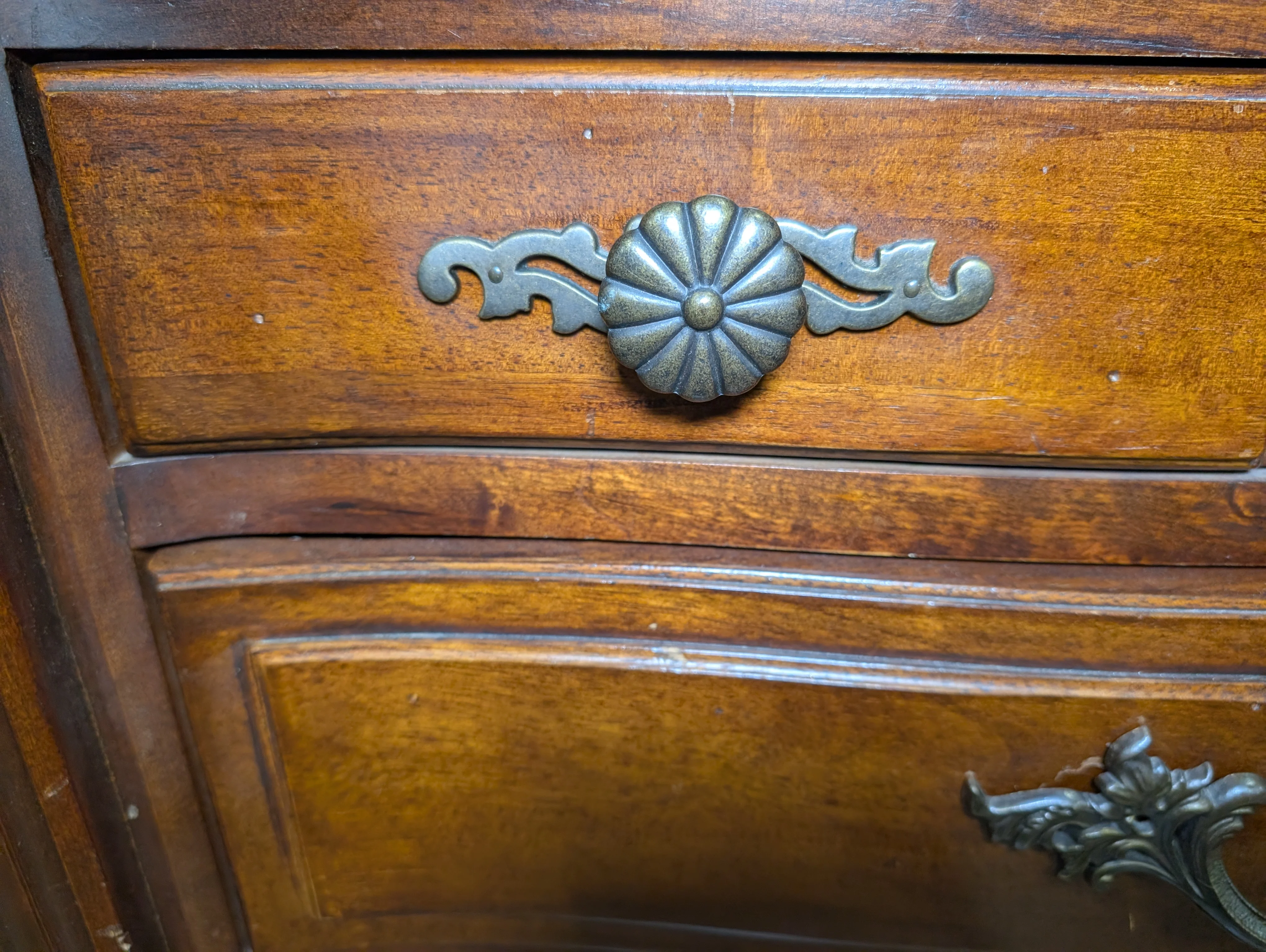 Traditional Cherry Stained Wood Dresser with Ornate Hardware - Image 10