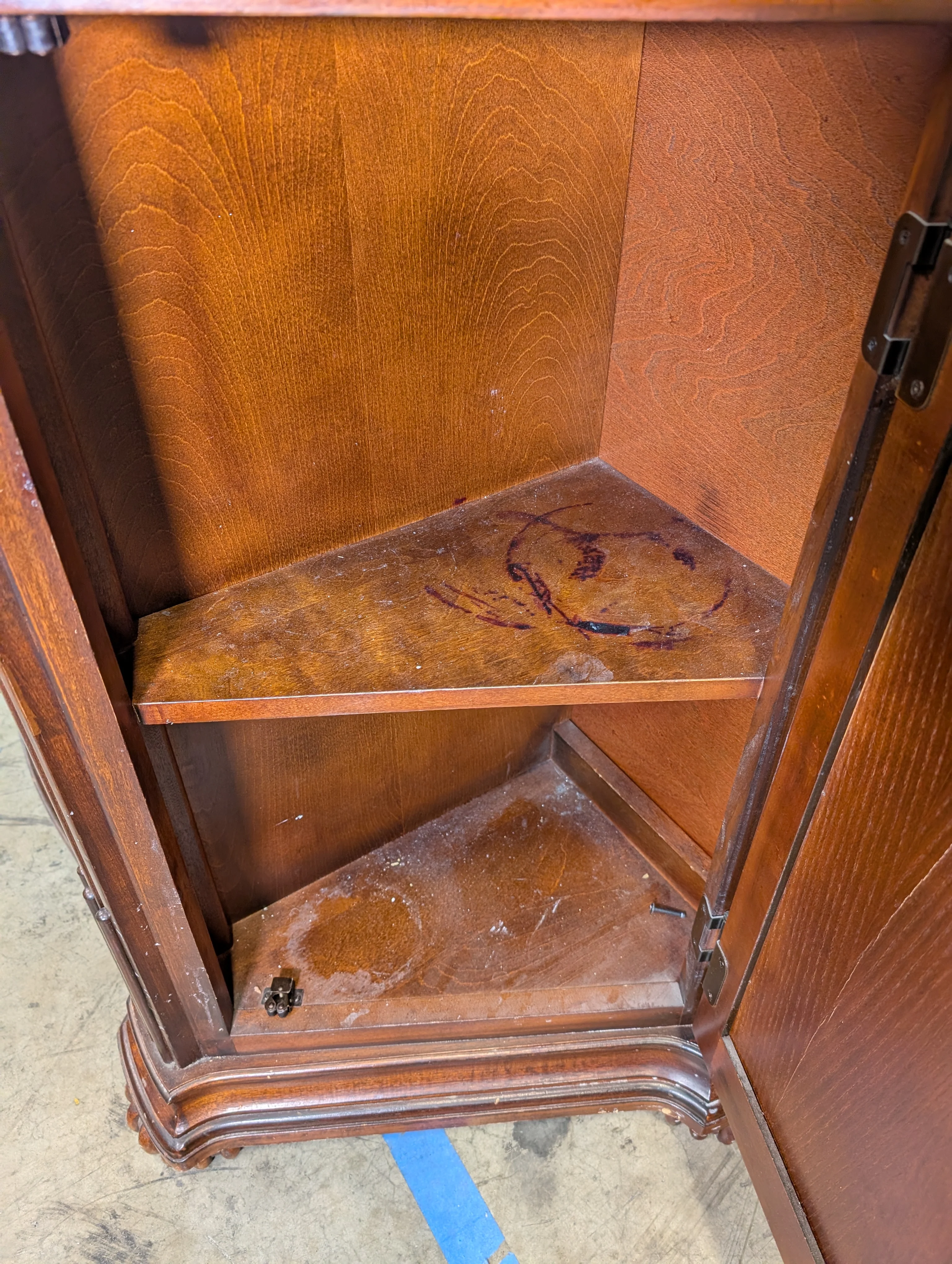 Traditional Cherry Stained Wood Dresser with Ornate Hardware - Image 11